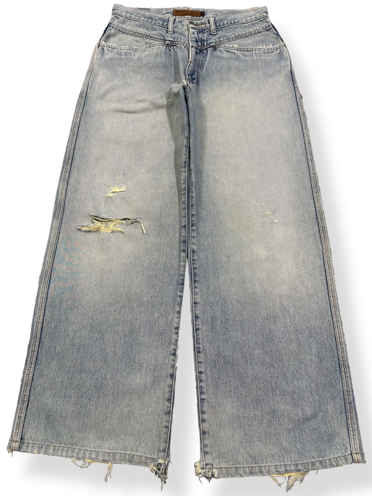Wrangler Vintage Wrangler Light Blue Wash Baggy Distressed Jeans Size US 32 / EU 48 - 1 Thumbnail