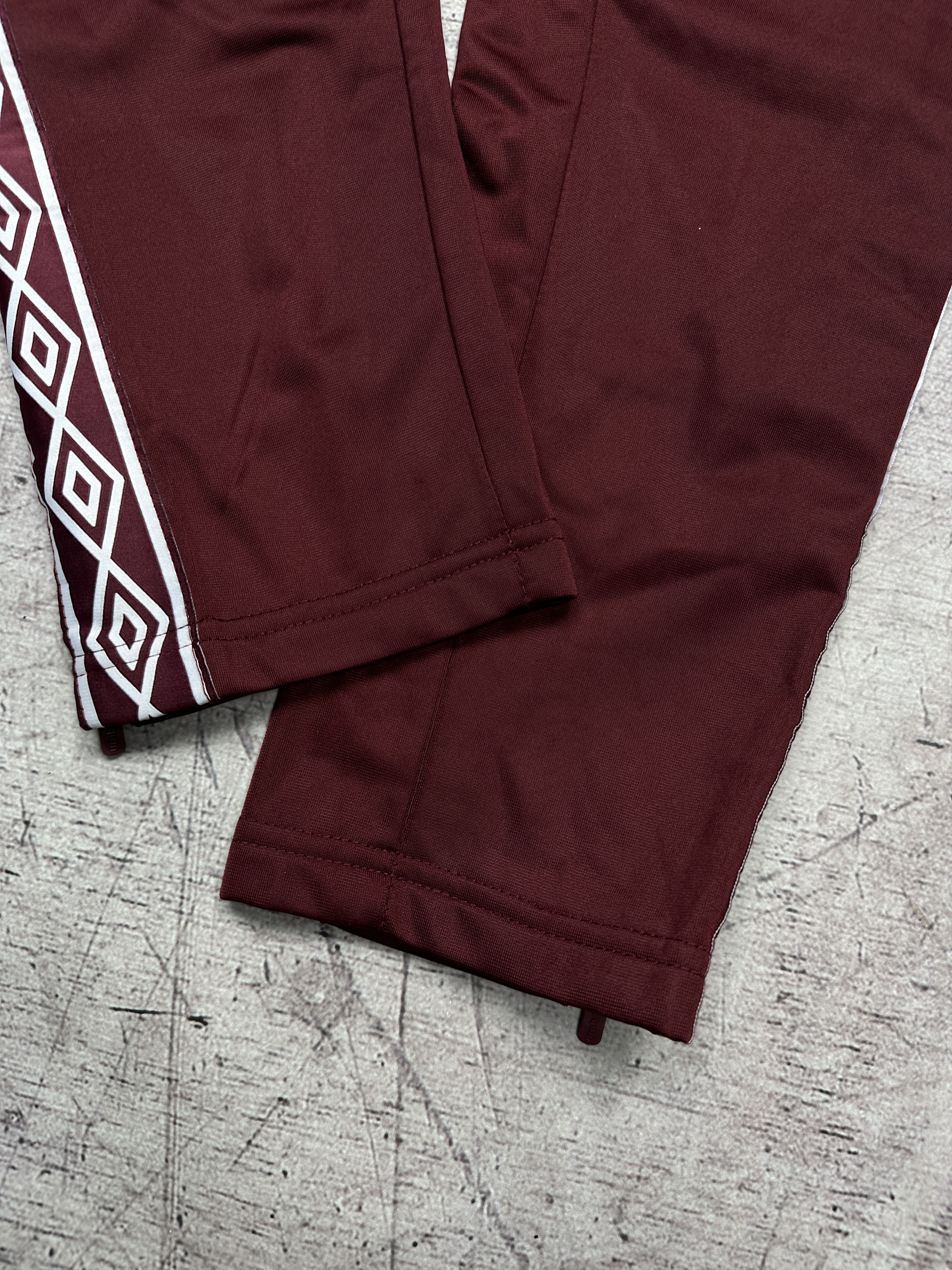 Umbro NEW! Umbro Mens Track Pants Size US 34 / EU 50 - 9 Thumbnail