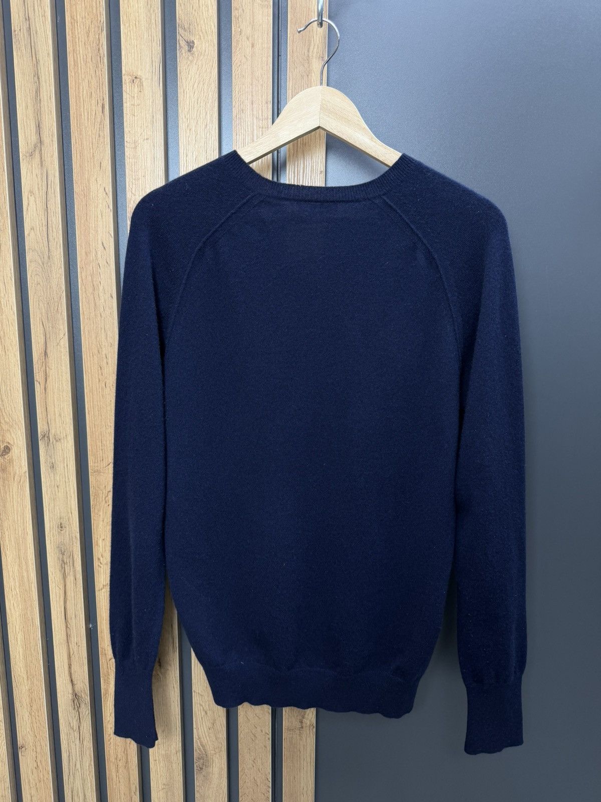 Burberry Burberry Cashmere Sweater V Neck Navy Size M Size US M / EU 48-50 / 2 - 9 Thumbnail