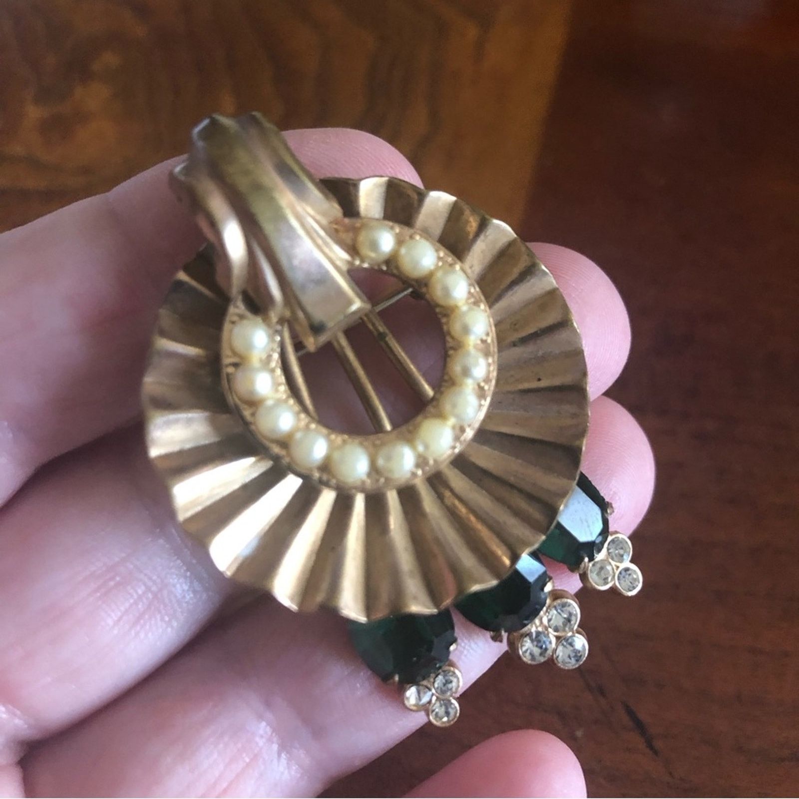 Other Antique art deco emerald stone pearl accent brooch pin Size ONE SIZE - 5 Thumbnail