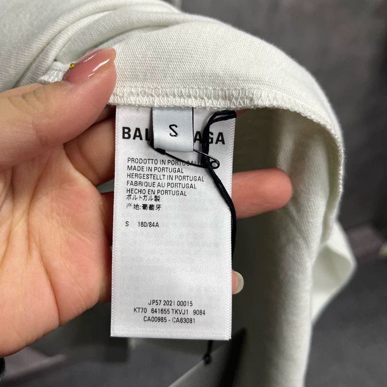Balenciaga Balenciaga Beige Coke Embroidered Logo Round Neck Short Sle Size US S / EU 44-46 / 1 - 4 Thumbnail