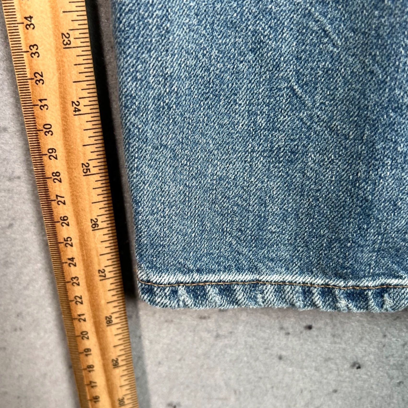 Madewell Madewell Womens Jeans Distressed Light Wash Denim 28 5-Pocket Style Boyfriend 100% Cotton Jeans + 28 in Inseam Adult Womens Blue Size 28" / US 6 / IT 42 - 7 Thumbnail