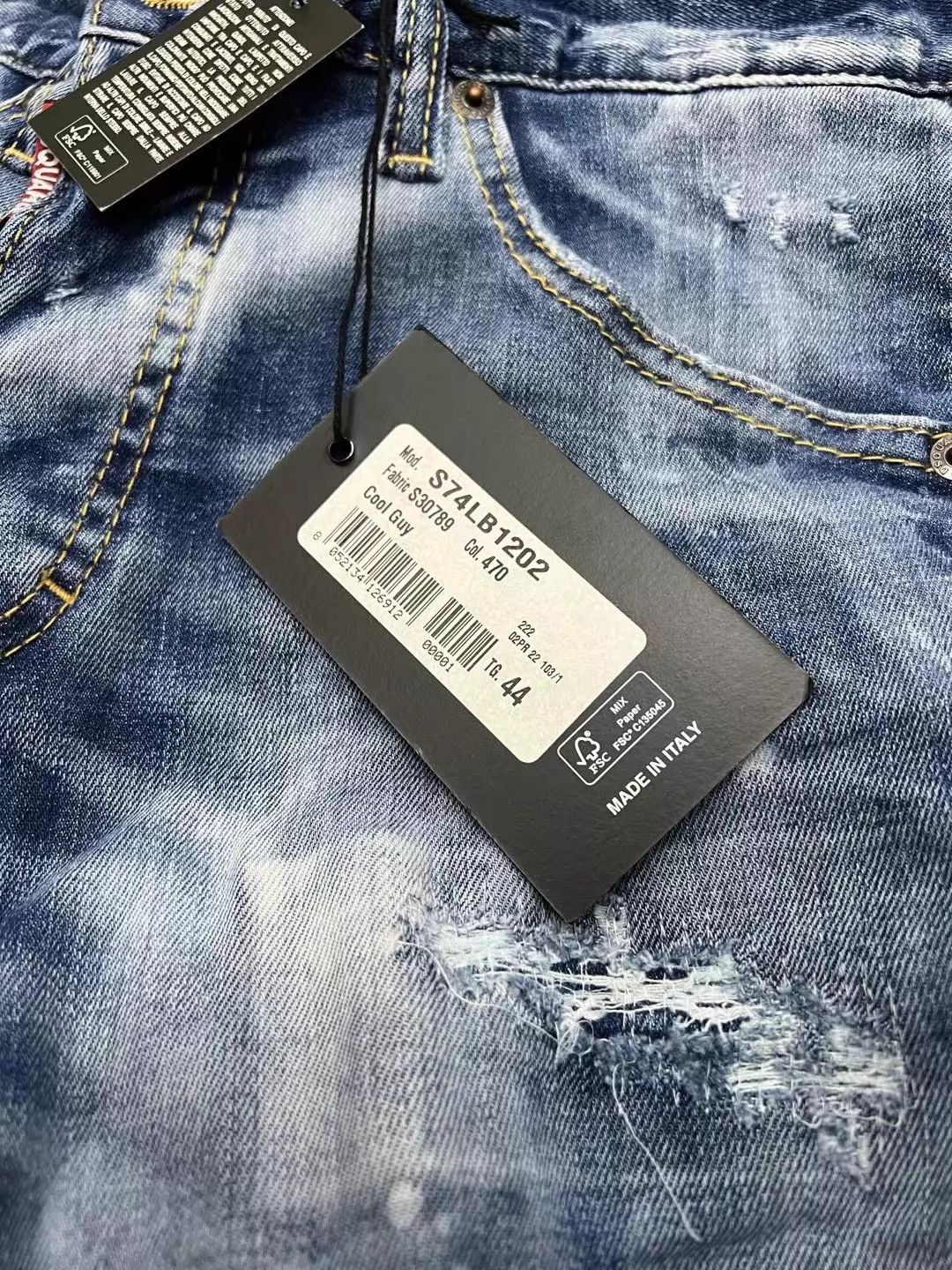 Dsquared2 Dsquared2 COOL GUY Light Wash Slim Mid-Rise Jeans Size US 28 / EU 44 - 8 Thumbnail