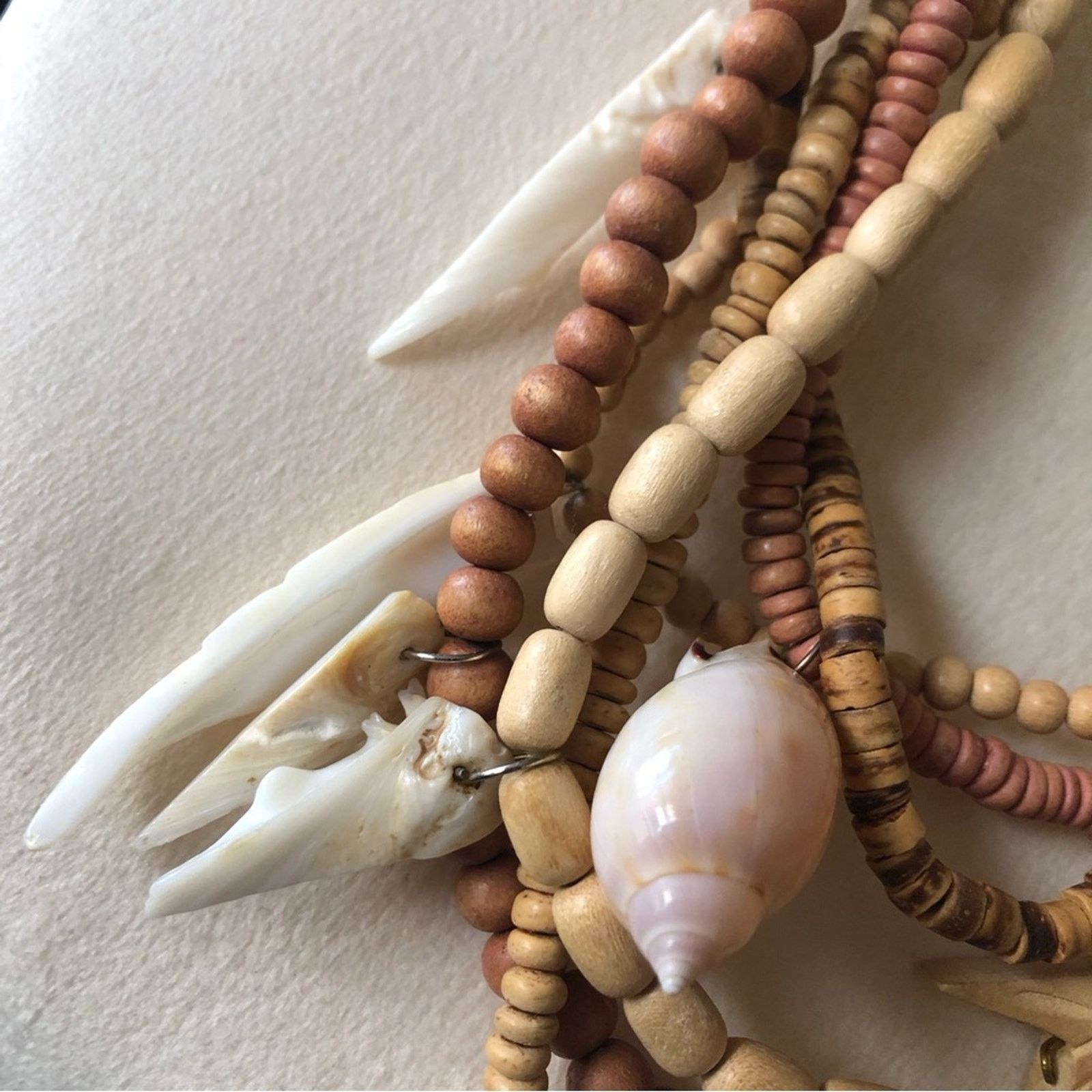Vintage Vintage handmade boho wood and shell necklace Size ONE SIZE - 9 Thumbnail