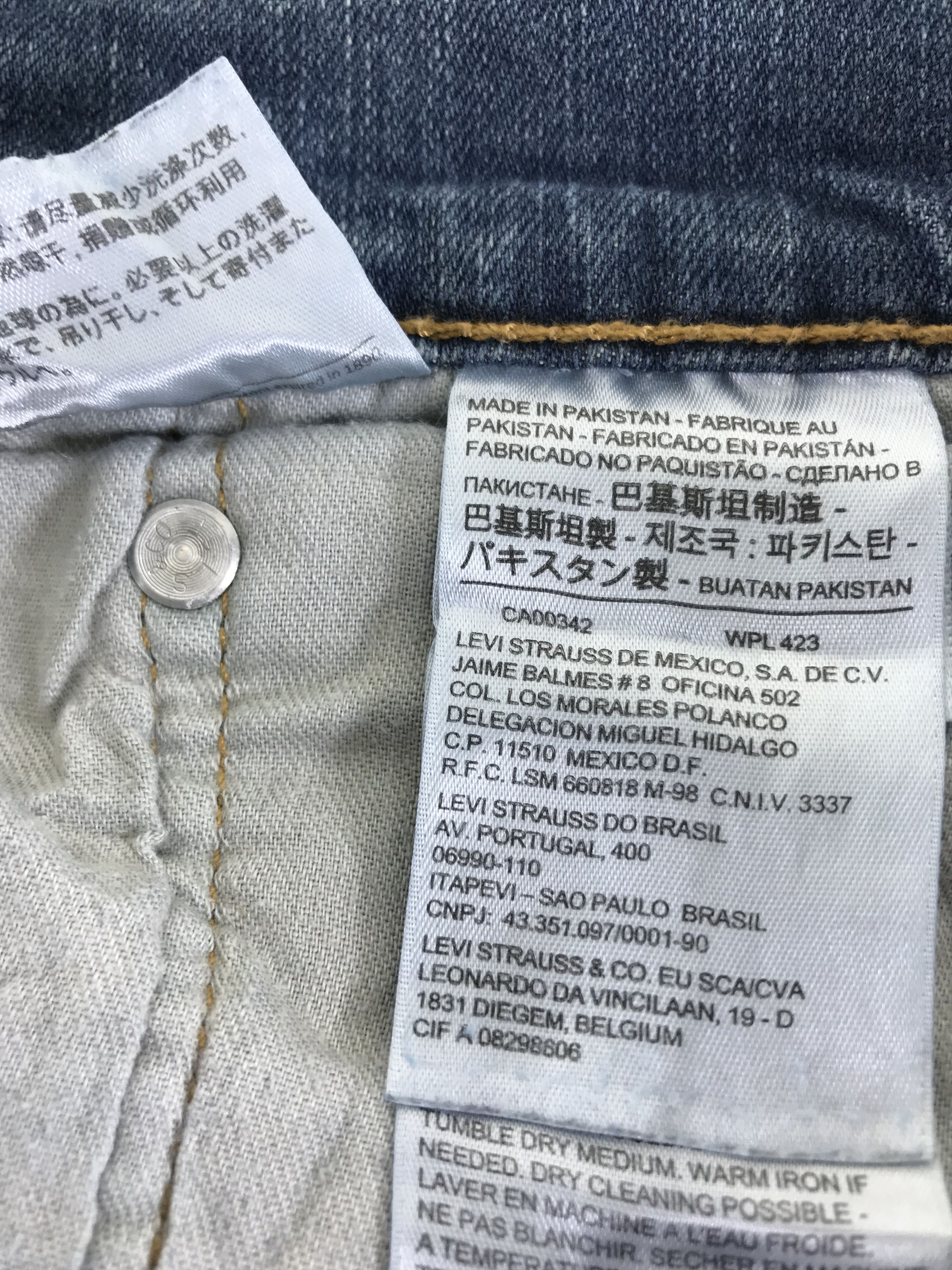 Levi's Vintage Levi's 541 Athletic Fit Jeans Size US 36 / EU 52 - 13 Thumbnail