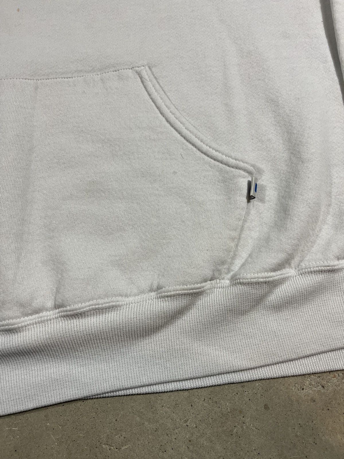 Russell Athletic Vintage Y2K Russell Athletic White Hoodie Sweatshirt Size US XL / EU 56 / 4 - 5 Thumbnail