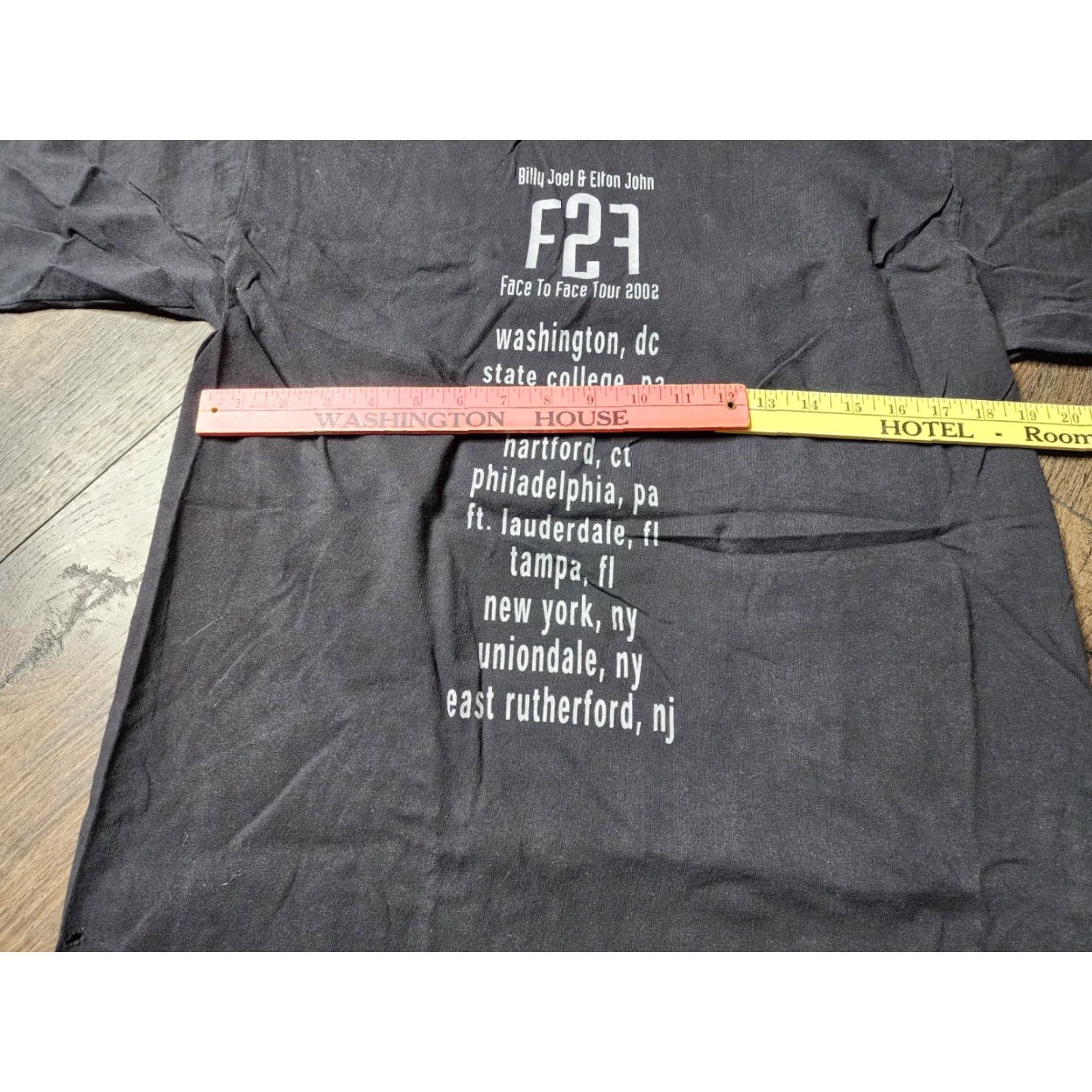 Vintage VINTAGE Elton John & Billy Joel Face 2 Face Tour T Shirt Mens L Black 90s Graphic Tee - Double-Sided, Distressed, 100% Cotton Size US L / EU 52-54 / 3 - 4 Thumbnail