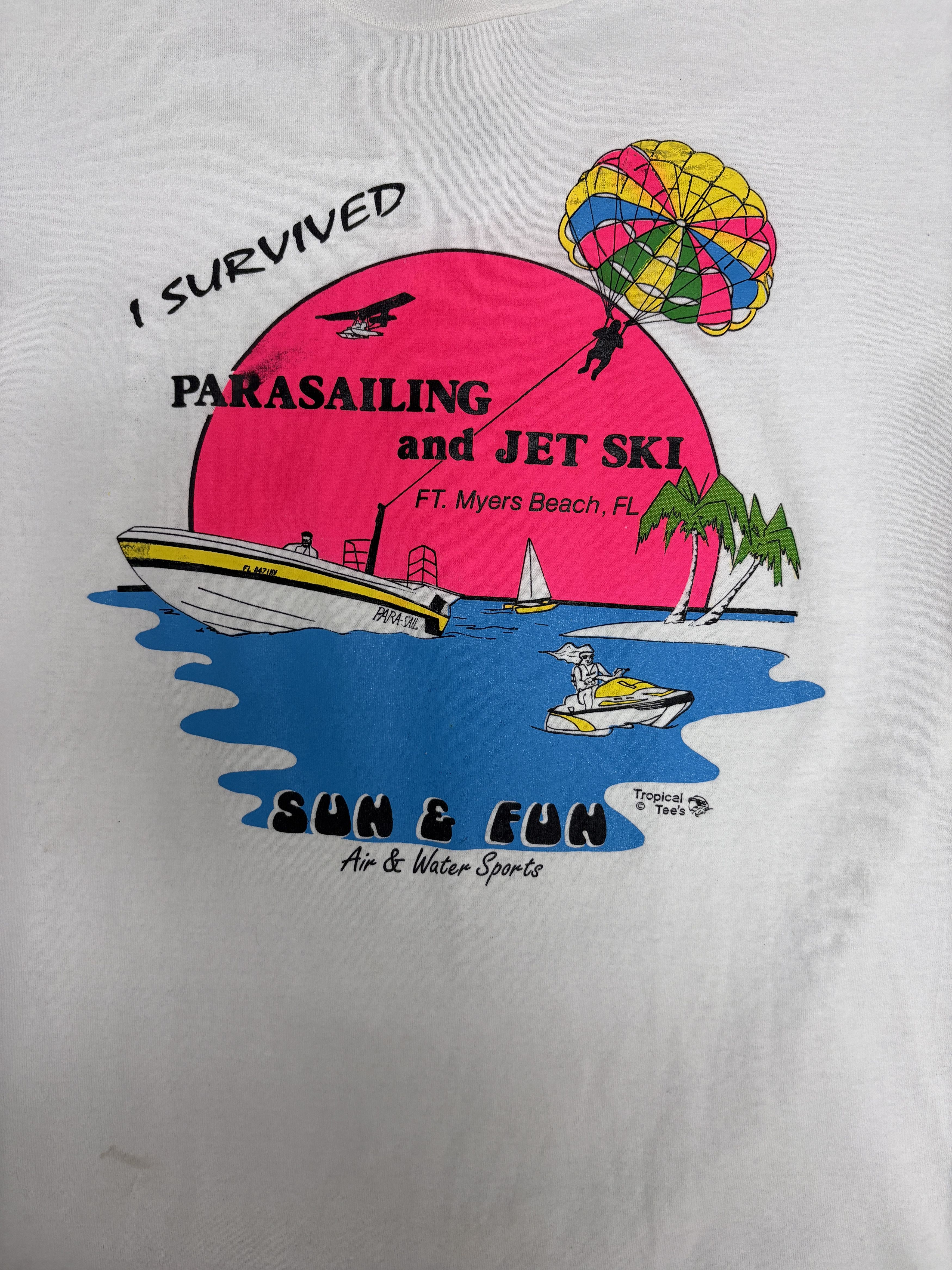 Vintage I Survived Parasailing & Jet Ski Vintage White Tee Size US L / EU 52-54 / 3 - 2 Thumbnail