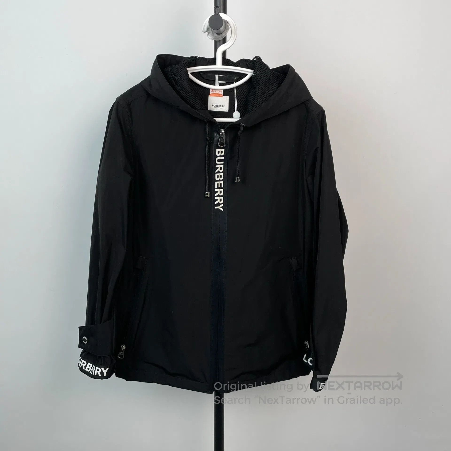 Burberry Burberry Black Hooded Jacket| Size XXS / US 00 / IT 34 - 1 Thumbnail