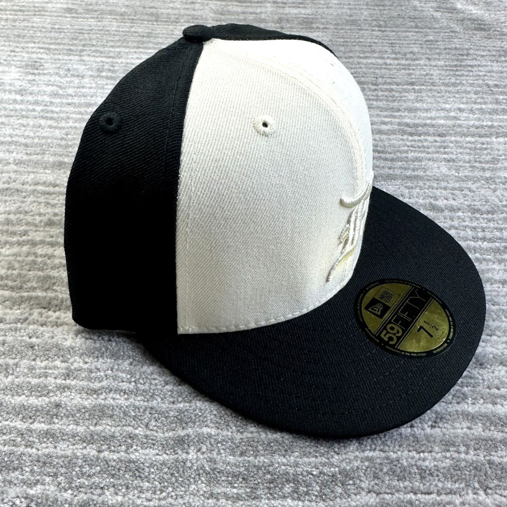 Fear of God Fear Of God Hat Cap Mens Fitted 7 1/2 Black White New Era Wool Essentials Baseball Cap 7 1/2 Mens Black Wool New Era Fear Of God Hat Cap Baseball Cap Size ONE SIZE - 2 Thumbnail