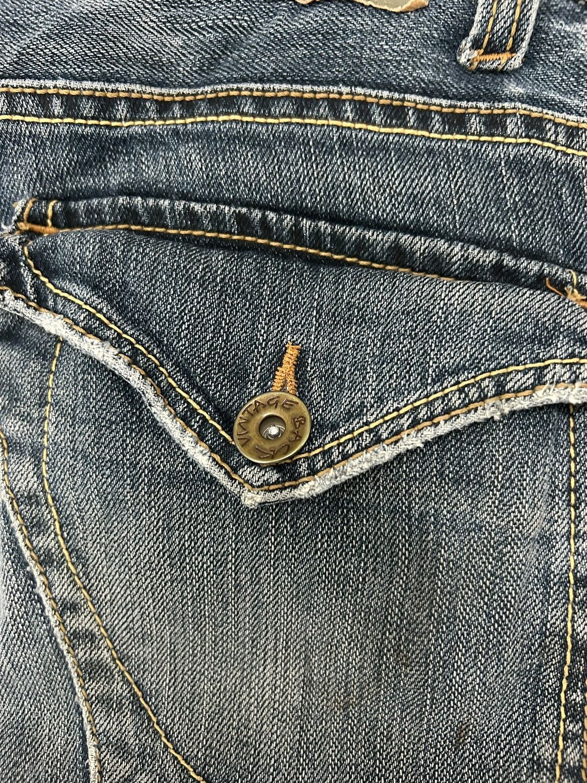 20471120 × GOSTAR DE FUGA × Japanese Brand Back Japan Jean Distressed Light Washed Junya Watanabe Style Size US 29 - 13 Thumbnail