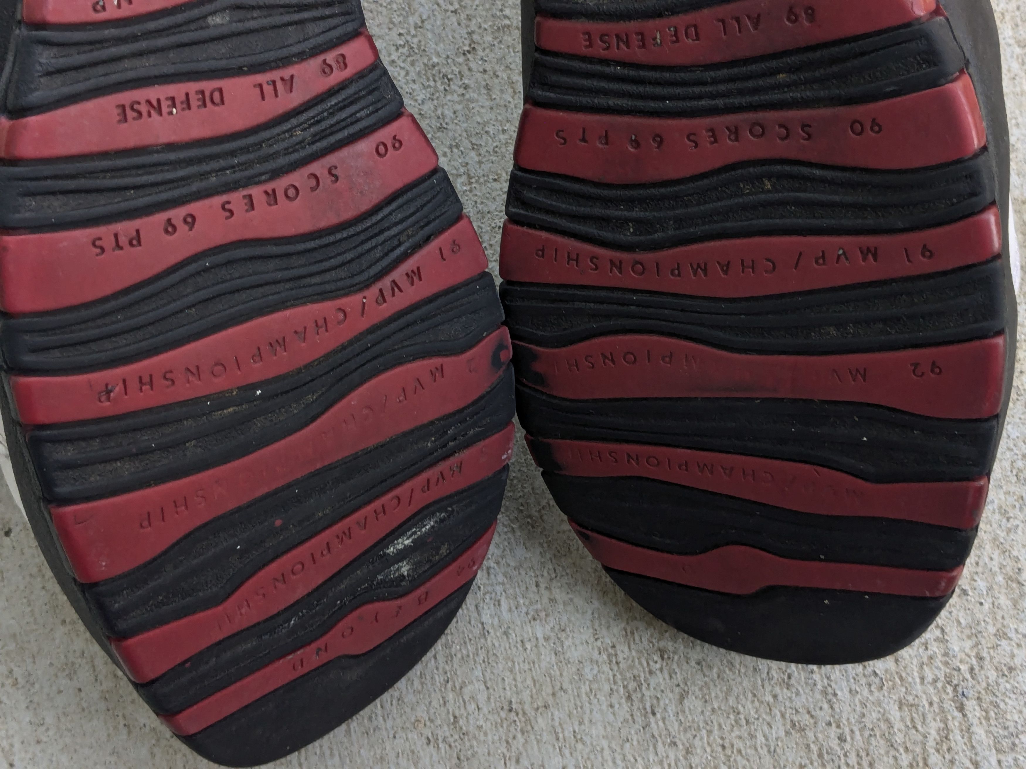 Jordan Brand Nike Air Jordan 10 X Retro Chicago 9.5 Bulls 310805-100 Size US 9.5 / EU 42-43 - 18 Thumbnail