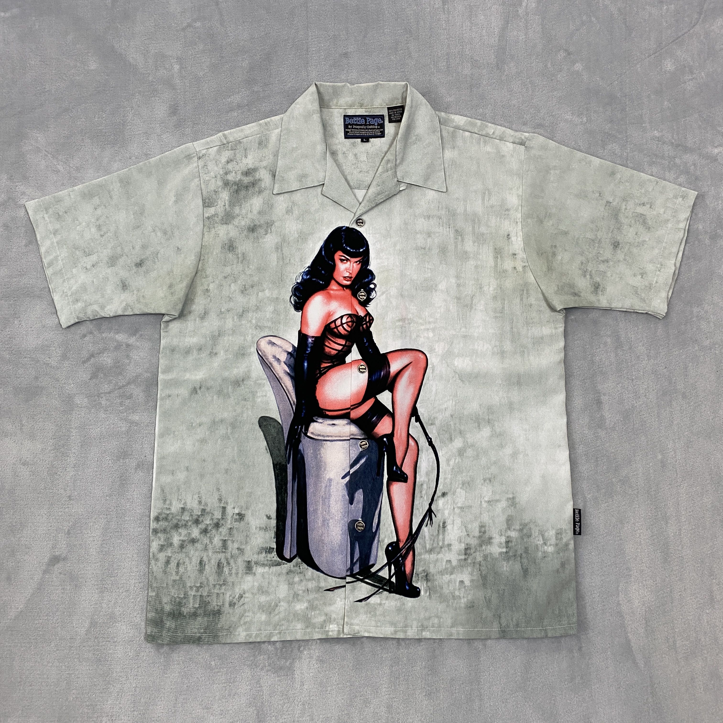 Dragonfly BETTIE PAGE Shirt Men Large Double-Sided Graphic Art