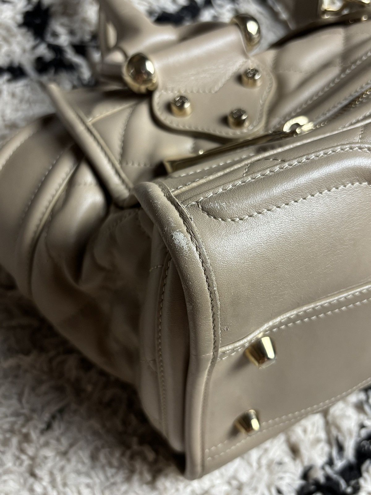 Burberry Burberry Leather Quilted Manor Bag Shoulder Vintage Luxury Size ONE SIZE - 13 Thumbnail