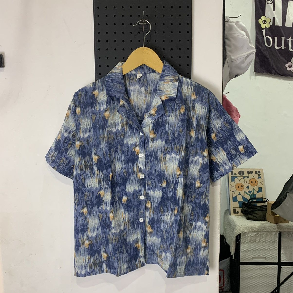 Japanese Brand NS abstrak printed boxy shortsleeve shirt Size US L / EU 52-54 / 3 - 1 Thumbnail