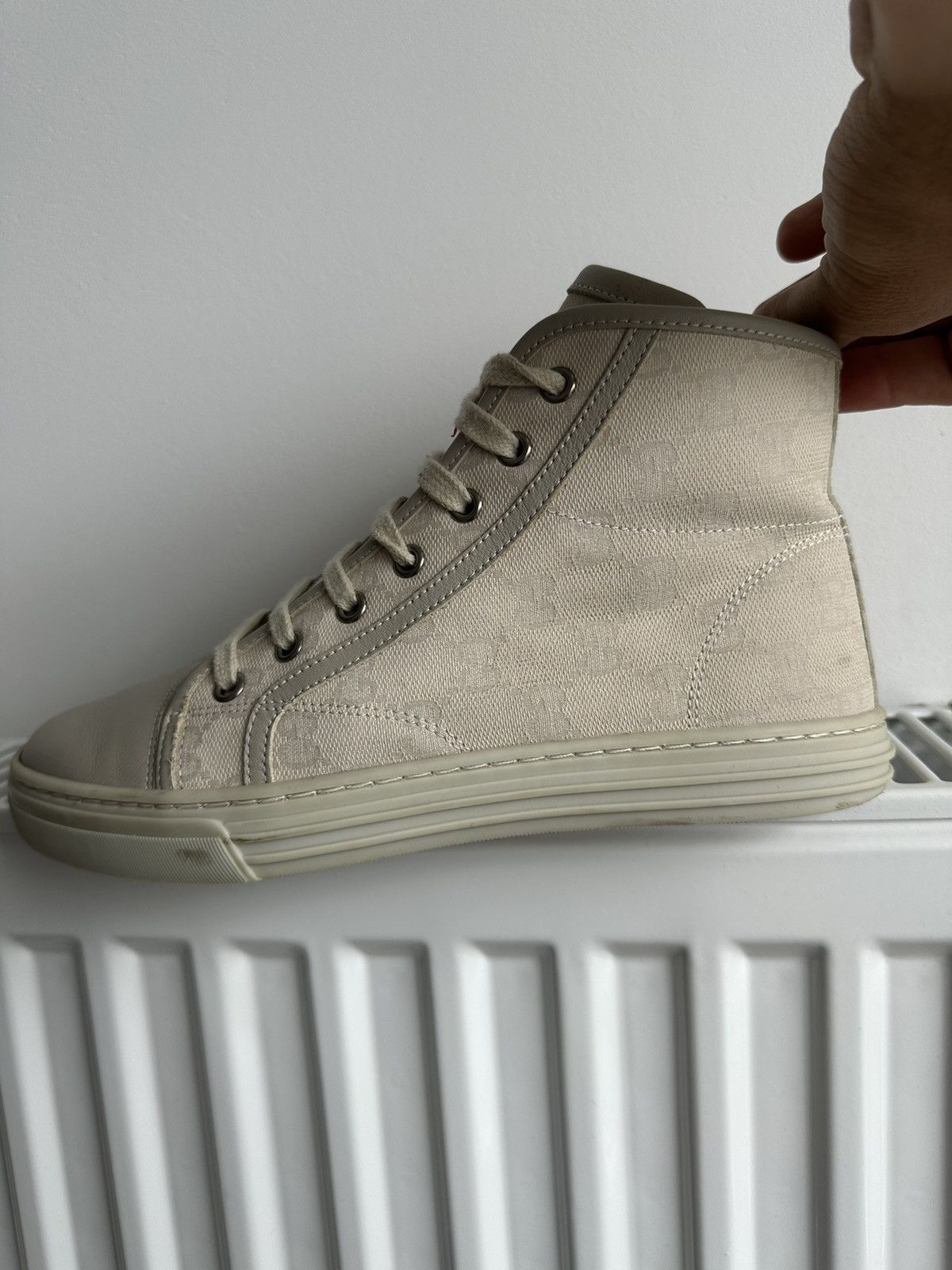 Gucci GUCCI high top GG logo print monogram canvas sneakers Size US 7.5 / IT 37.5 - 12 Thumbnail