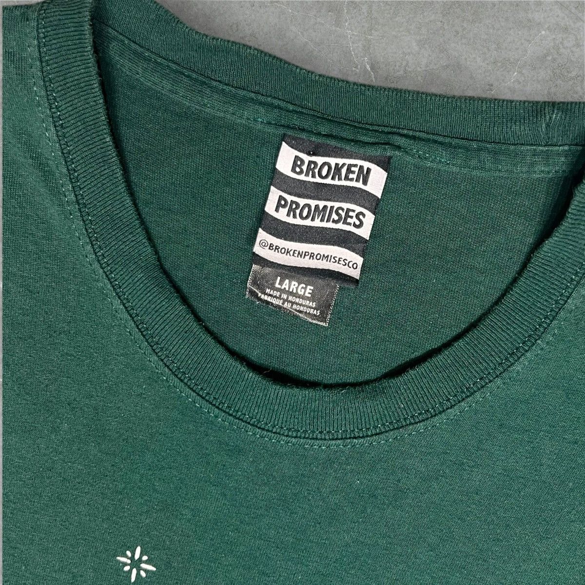 Broken Promises Co. Authentic Broken Promises Wishful Thinking Tshirt Size US L / EU 52-54 / 3 - 5 Thumbnail