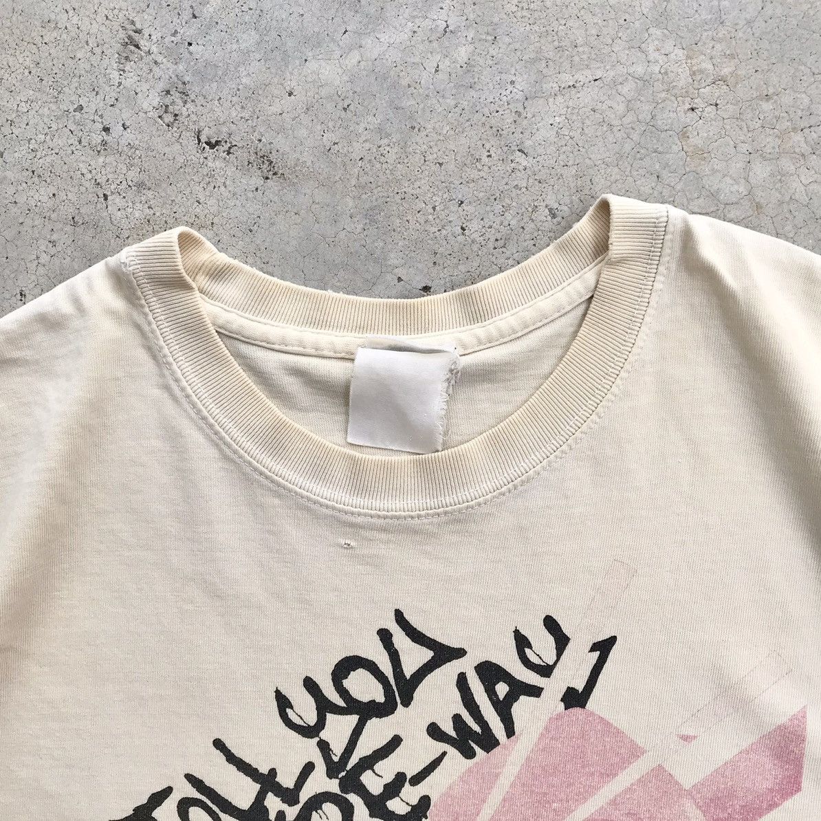 Japanese Brand 2000's Anime Gurren Lagann - Waifu Yoko / Distress T-Shirt Size US M / EU 48-50 / 2 - 10 Thumbnail