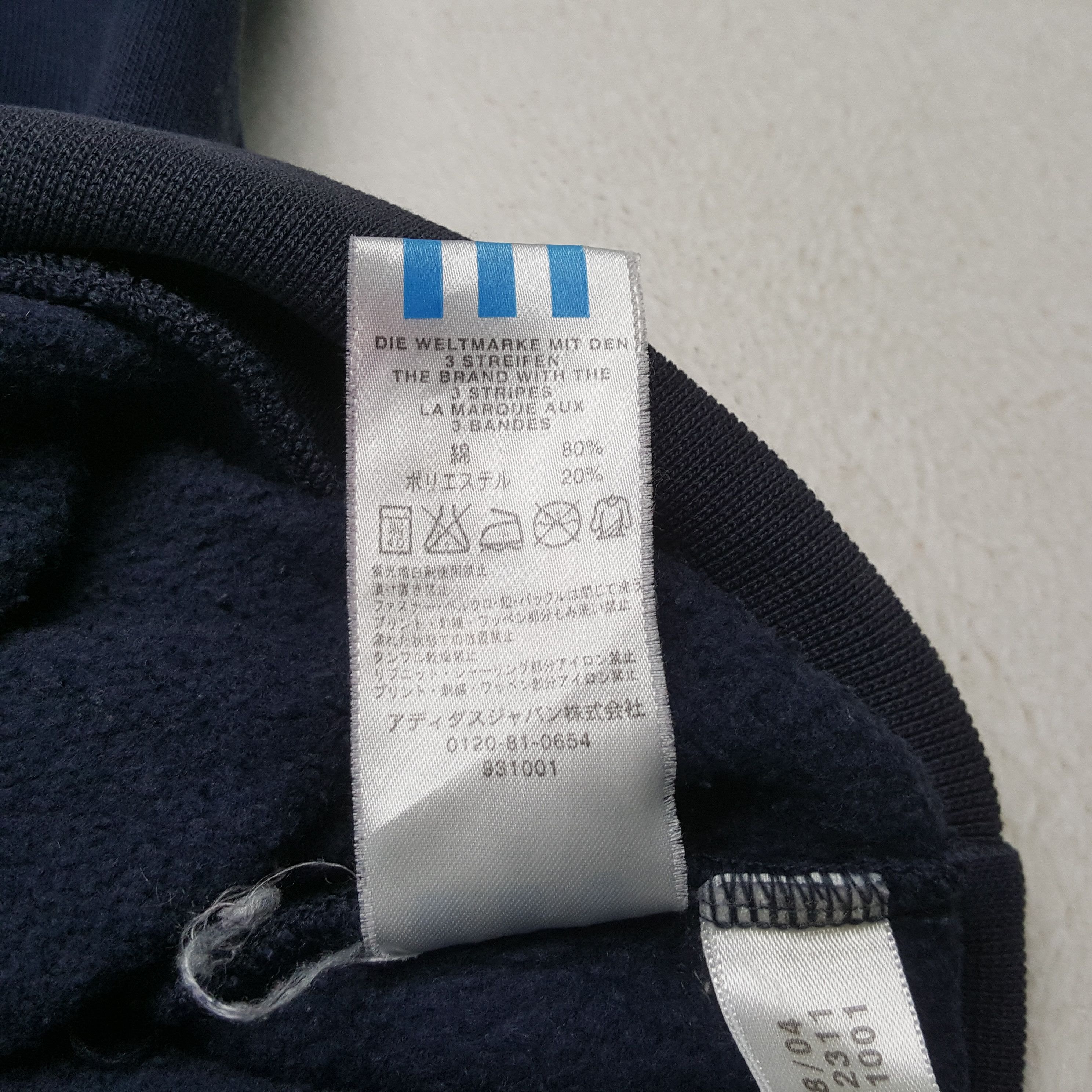 Adidas ADIDAS Big Logo Design Streetwear Sweatshirt C292N14 Size US M / EU 48-50 / 2 - 9 Thumbnail