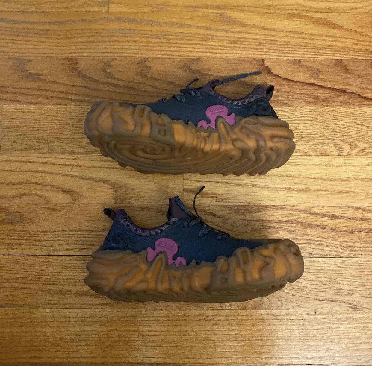 Crocs × Salehe Bembury Salehe Bembury Crocs Pollex Juniper Taro 208694-4TG Men Sz 9 Size US 9 / EU 42 - 2 Thumbnail