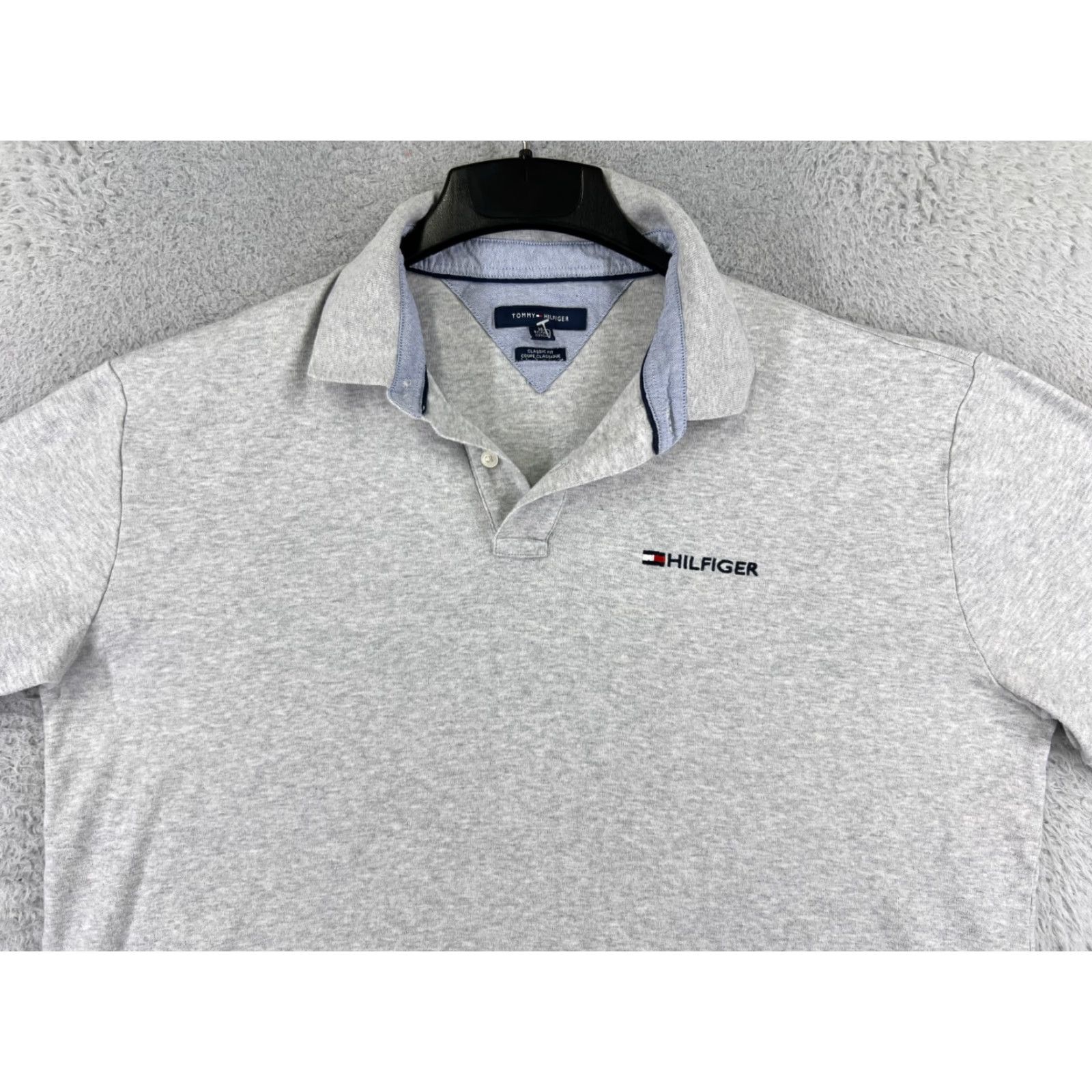 Tommy Hilfiger VINTAGE Tommy Hilfiger Polo Shirt Men’s XL Gray 100% Cotton Short Sleeve Button Kollar Collared Knit Jersey Logo Embroidered Brand: Tommy Hilfiger Size US XL / EU 56 / 4 - 4 Thumbnail