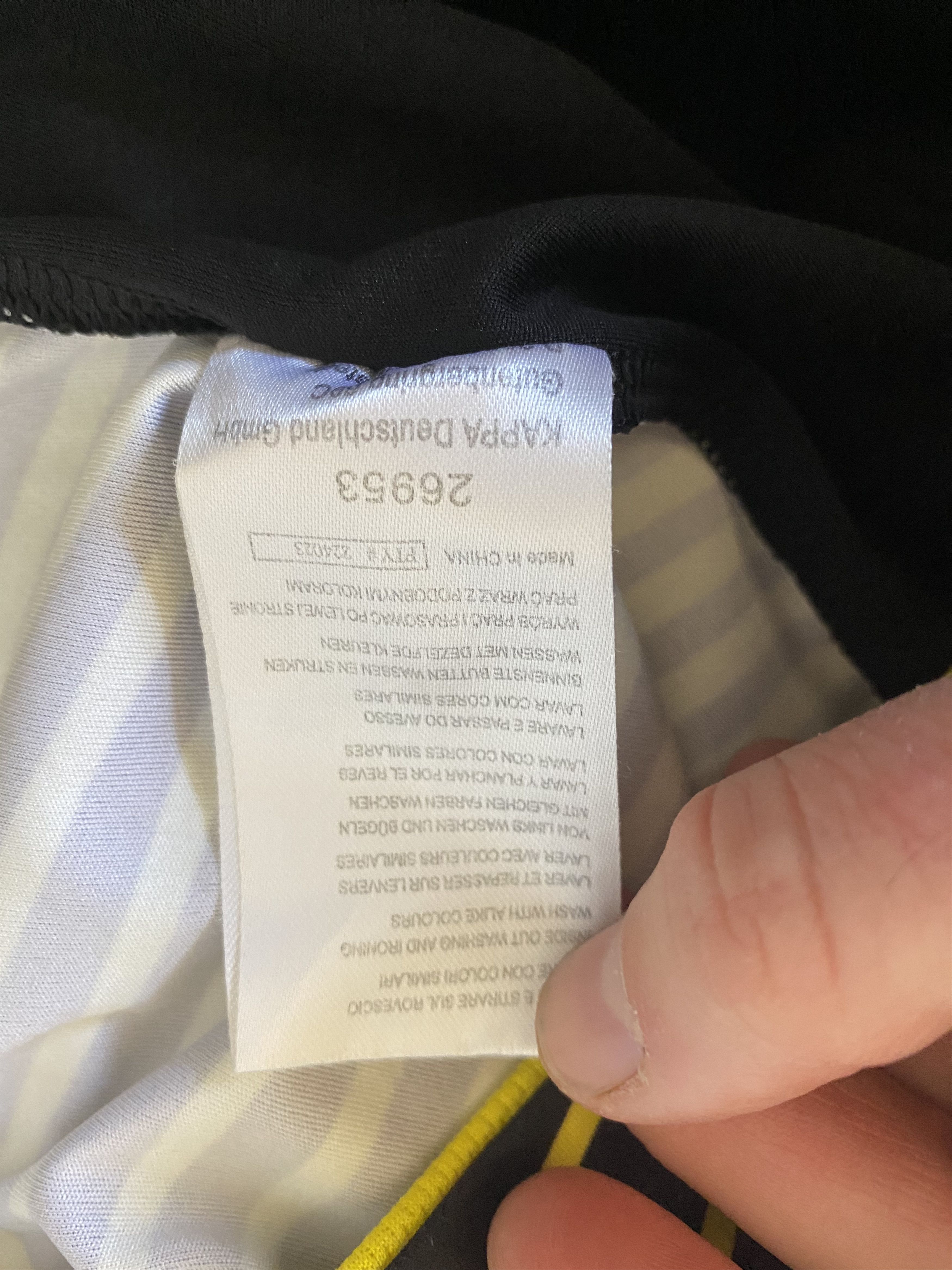 Kappa BORUSSIA DORTMUND - 2009 - 2010 - Kappa - 176 S/M - UNIQUE Size US M / EU 48-50 / 2 - 6 Thumbnail
