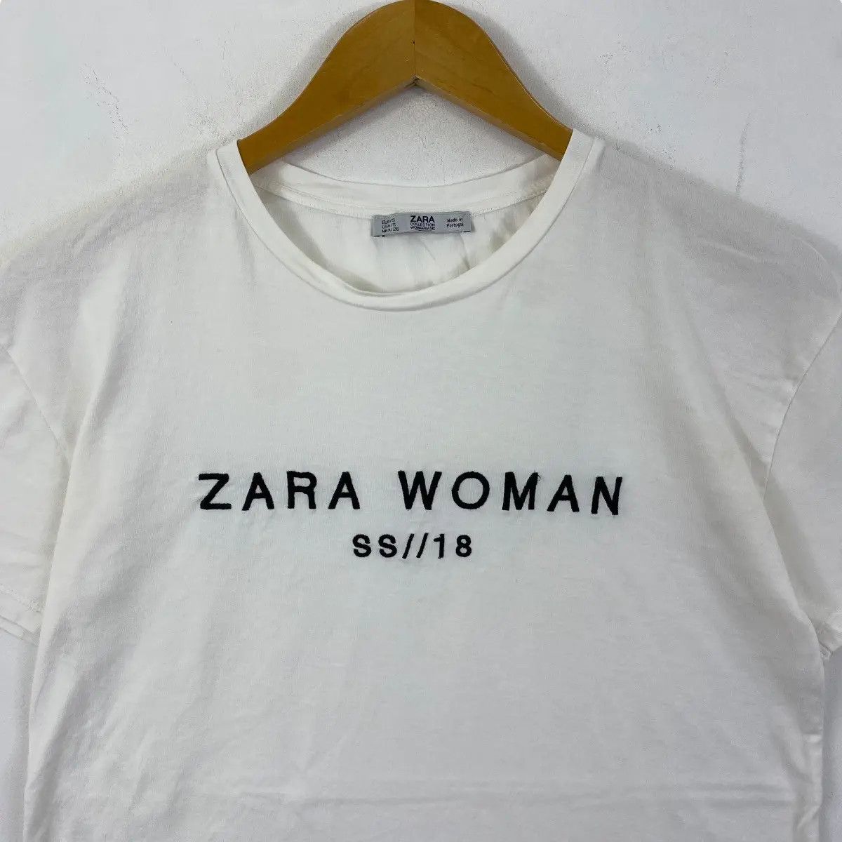 Zara SS18 ZARA WOMAN Collection Basic Embroidery Tee Shirt Size S / US 4 / IT 40 - 2 Thumbnail