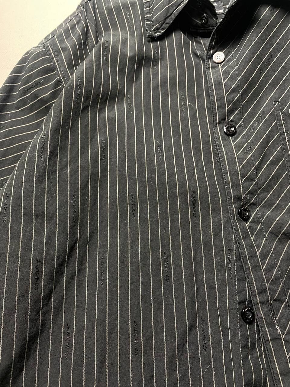 Oakley Oakley Vintage Monogram Shirts Size US L / EU 52-54 / 3 - 7 Thumbnail