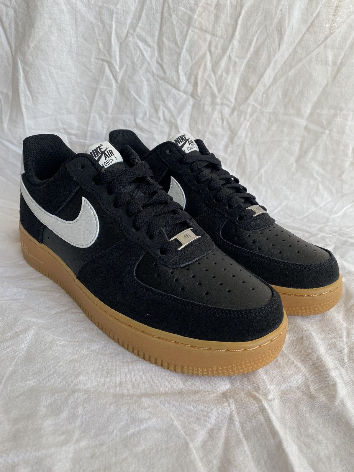 Nike Nike Air Force 1 Size US 8 / EU 41 - 3 Thumbnail