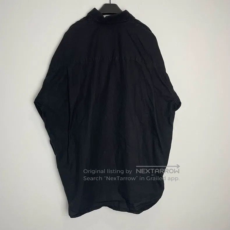 Balenciaga Balenciaga Fake Two-Piece Hole Long Sleeve Shirt Size US S / EU 44-46 / 1 - 2 Thumbnail