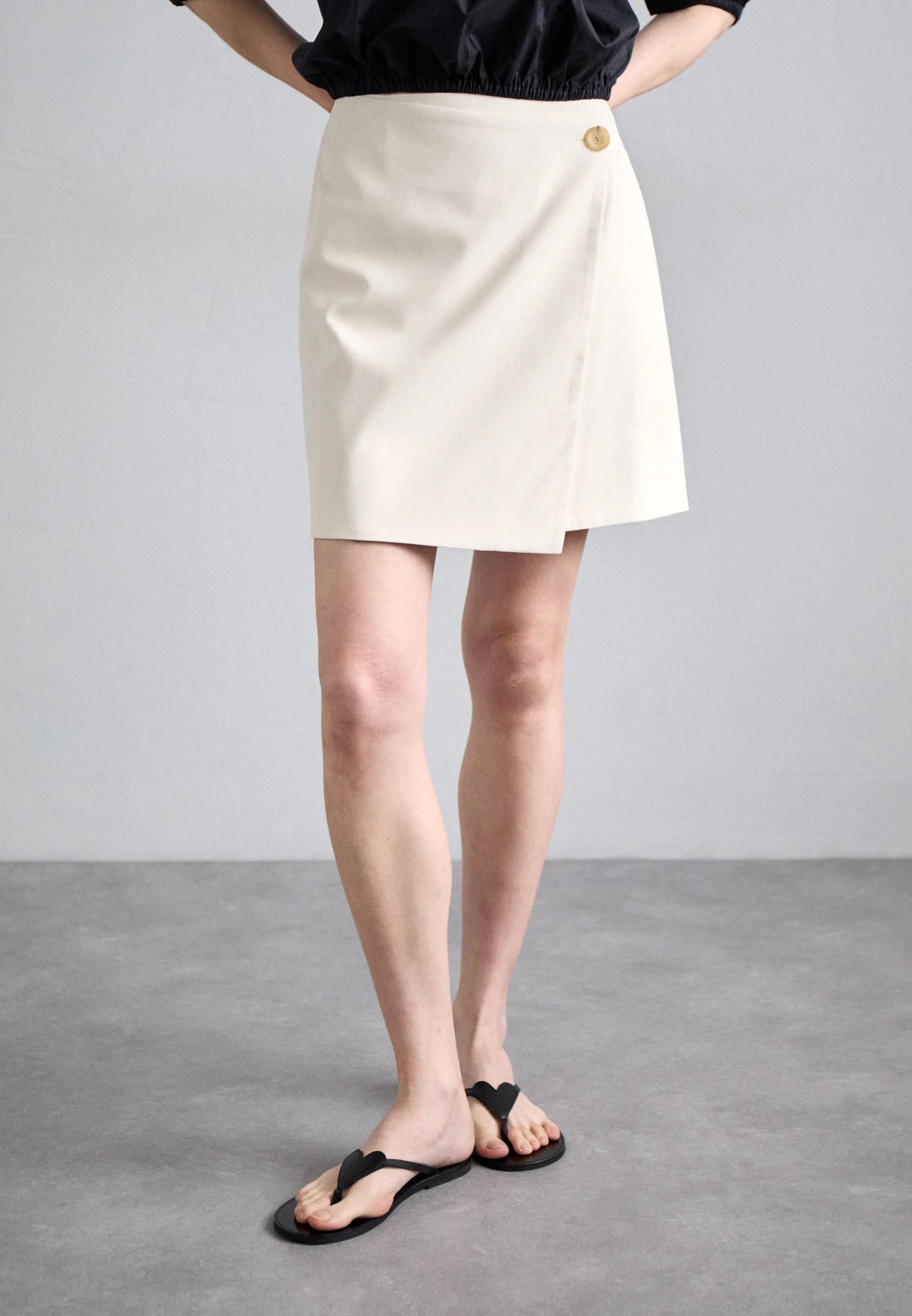 By Malene Birger By Malene Birger Esma Skirt Size 26" / US 2 / IT 38 - 1 Thumbnail