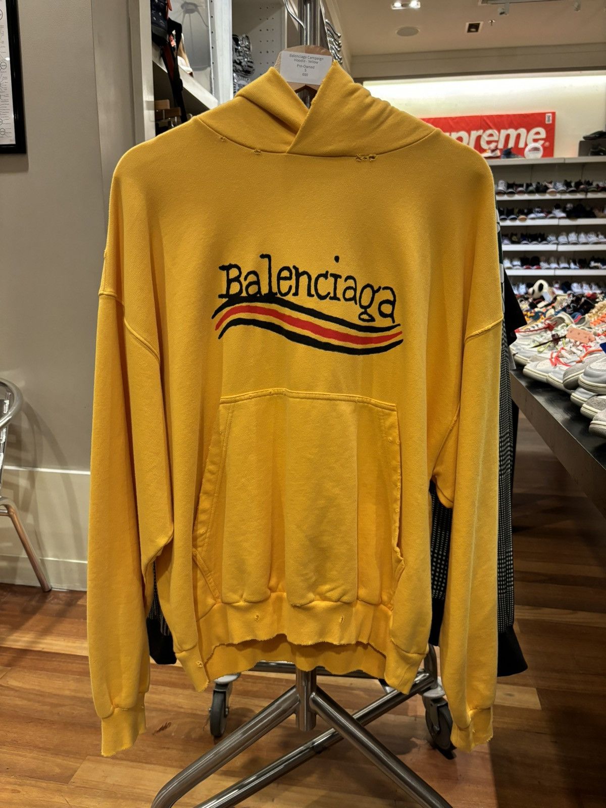 Balenciaga campaign hoodie 2017 best sale