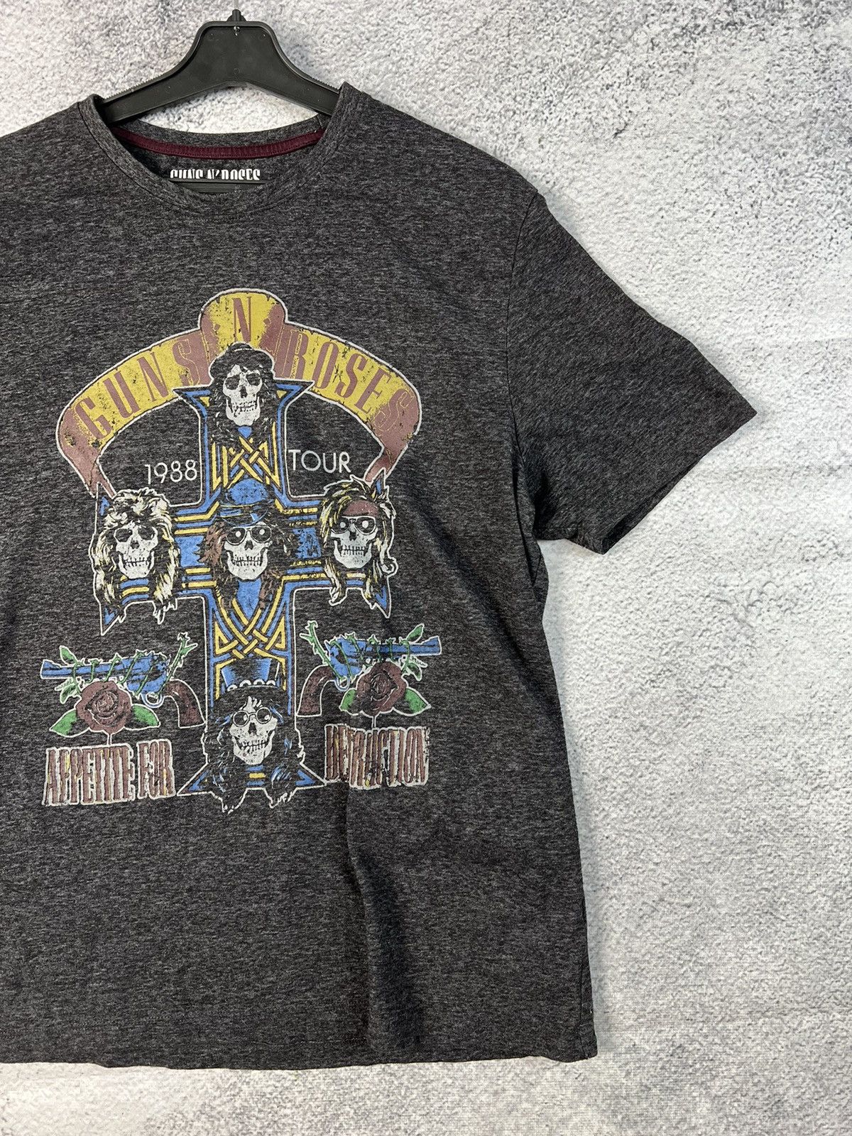 Band Tees Guns n’roses 1988 tour T-shirt Size US L / EU 52-54 / 3 - 3 Thumbnail