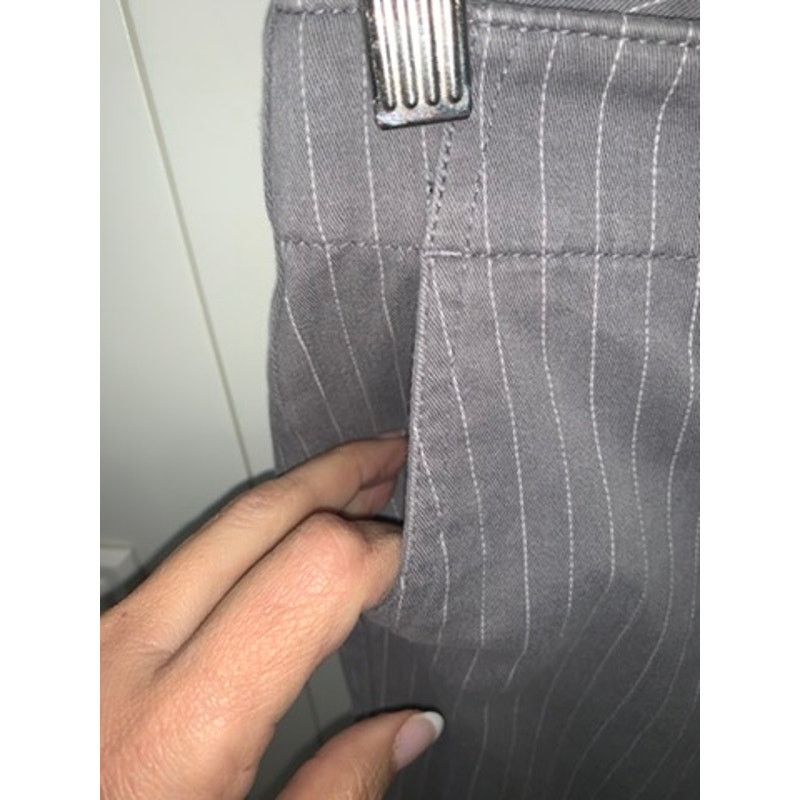 Express Express Women's Gray Pinstripe Wide-Leg Dress Pants Size 10 Size 32" / US 10 / IT 46 - 3 Thumbnail
