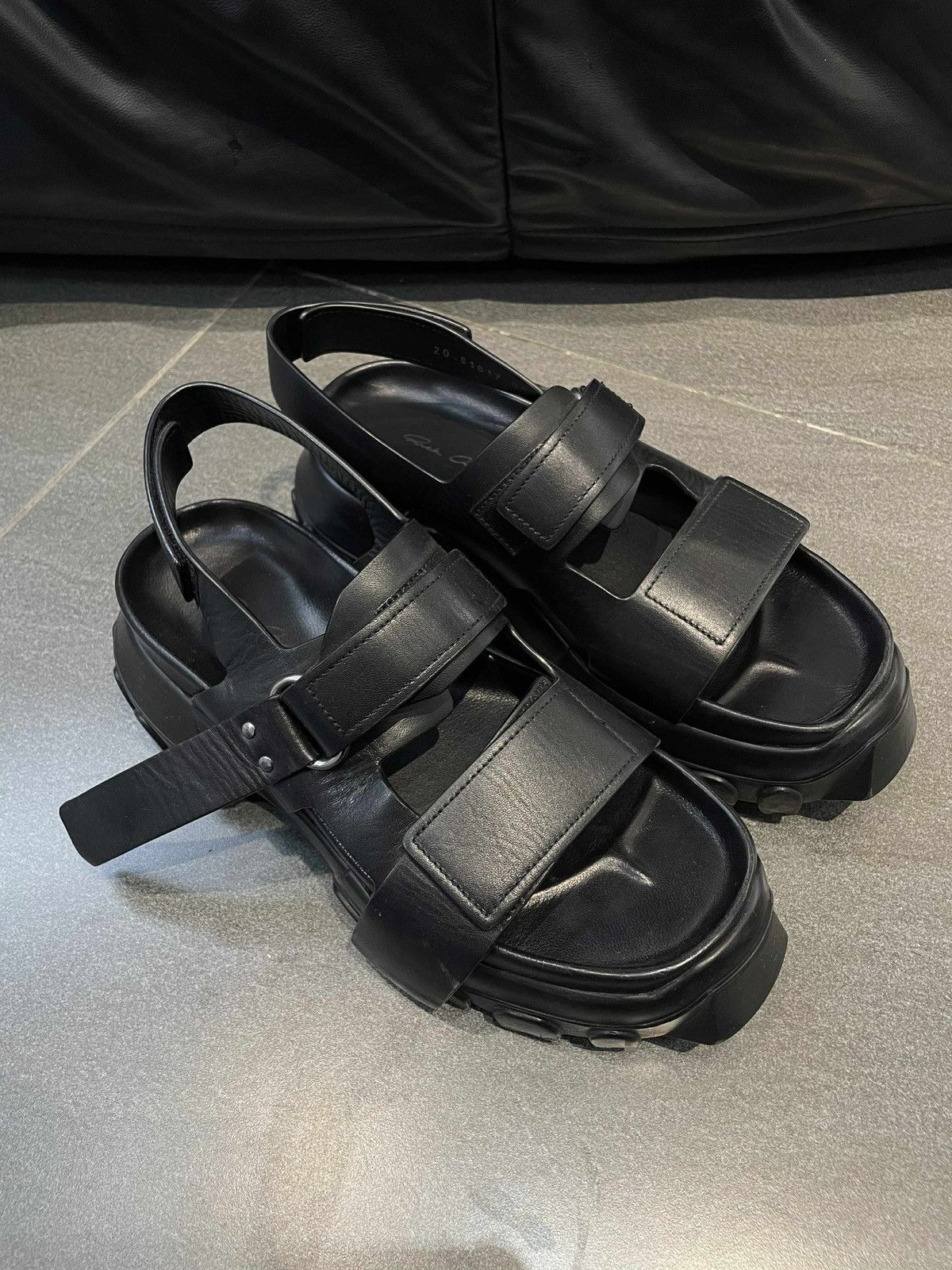 Rick Owens Rick Owens Tractor Sandals Size US 7 / EU 40 - 3 Thumbnail