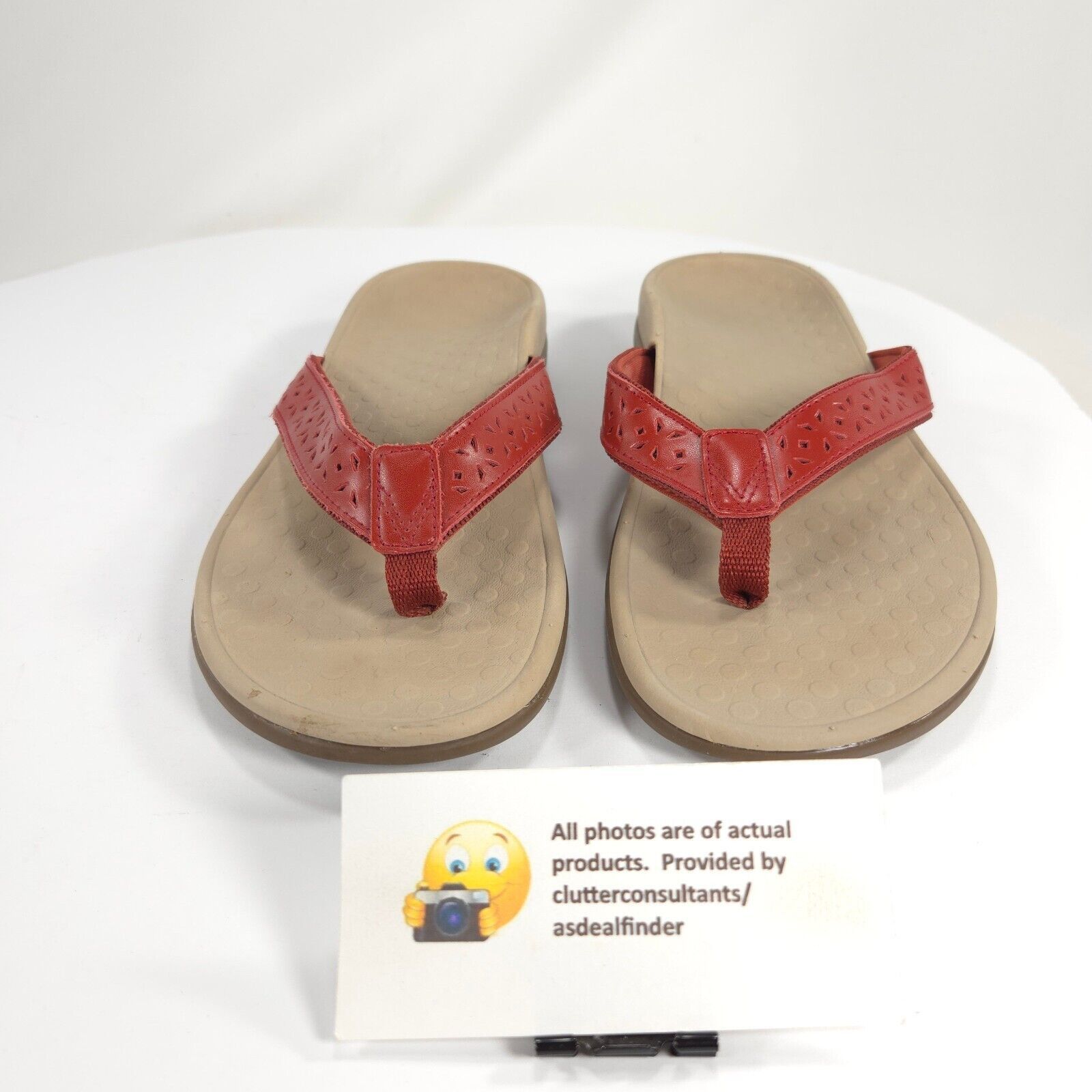 Vionic Vionic Tide Perf Thong Sandals Womens Size 9 TVW5302 Red Size US 9 / IT 39 - 2 Thumbnail