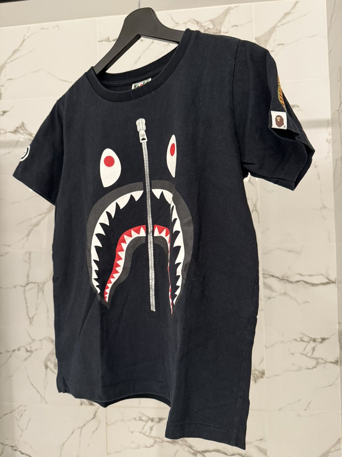 Bape A BATHING APE LADIES SHARK-PRINT T-SHIRT SIZE XS! 🦍 Size XS / US 0-2 / IT 36-38 - 2 Thumbnail