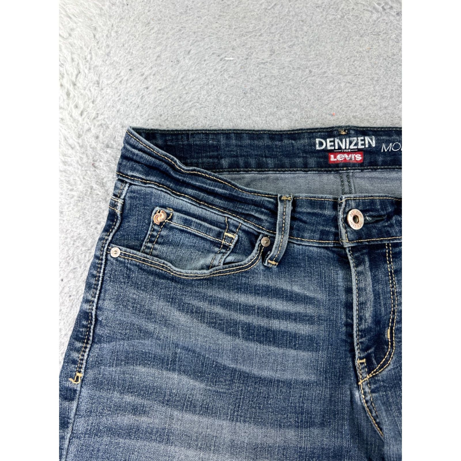 Levi's Levi's Shorts Women 4 Blue Denim Cut-Off Low Rise 26x6 Cotton Blend Size 27" / US 4 / IT 40 - 4 Thumbnail