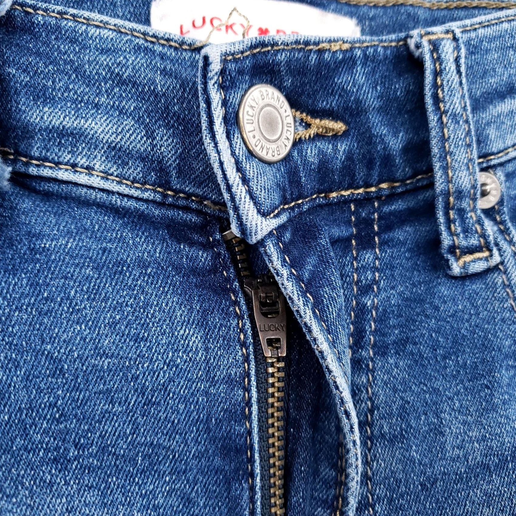 Lucky Brand Lucky Brand Jeans Womens 8 Crop Straight Leg Blue Denim Stretch 5-Pocket Regular Rise Zip Button Inseam 26.5in Medium Wash Size 8 Size 30" / US 8 / IT 44 - 5 Thumbnail