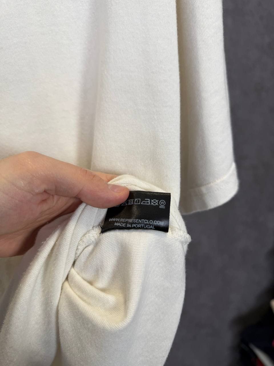 Represent Clo. Represent designer center logo tee Size US L / EU 52-54 / 3 - 6 Thumbnail