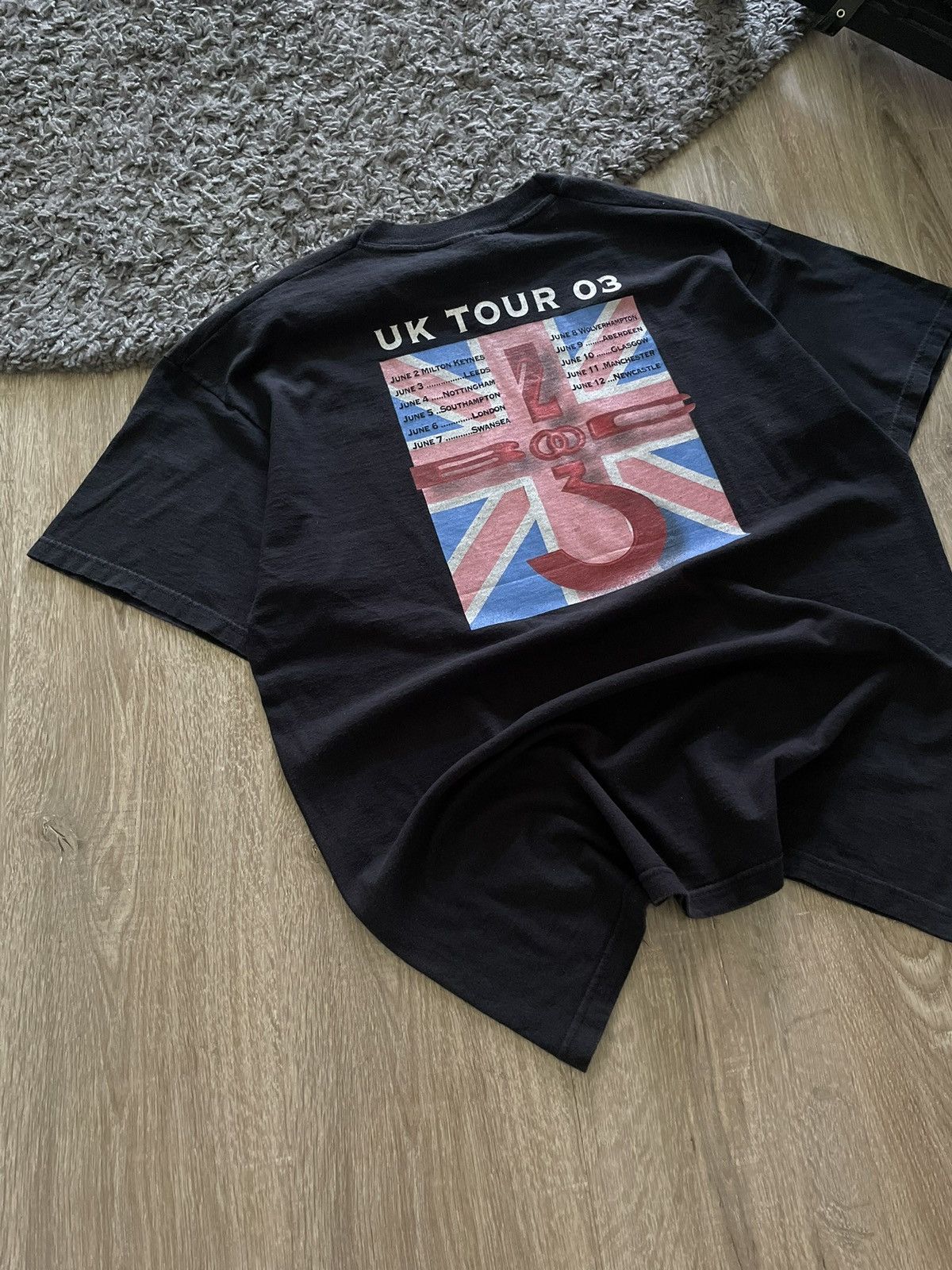 Band Tees Vintage 2003 Blue Oyster Cult Rock UK Tour T Shirt Size US XL / EU 56 / 4 - 5 Thumbnail
