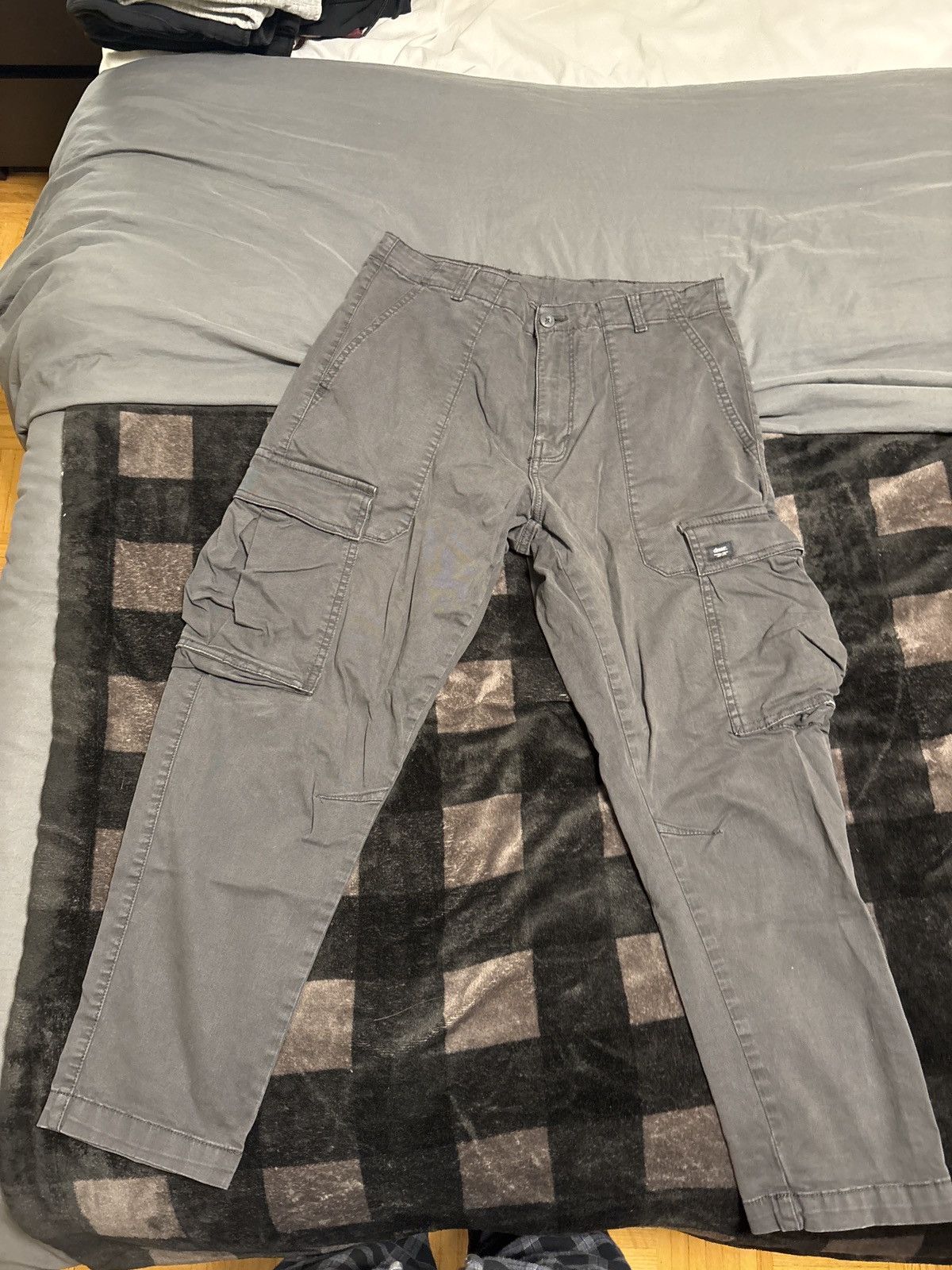 Vintage Vintage dark grey cargos Size US 33 - 1 Thumbnail