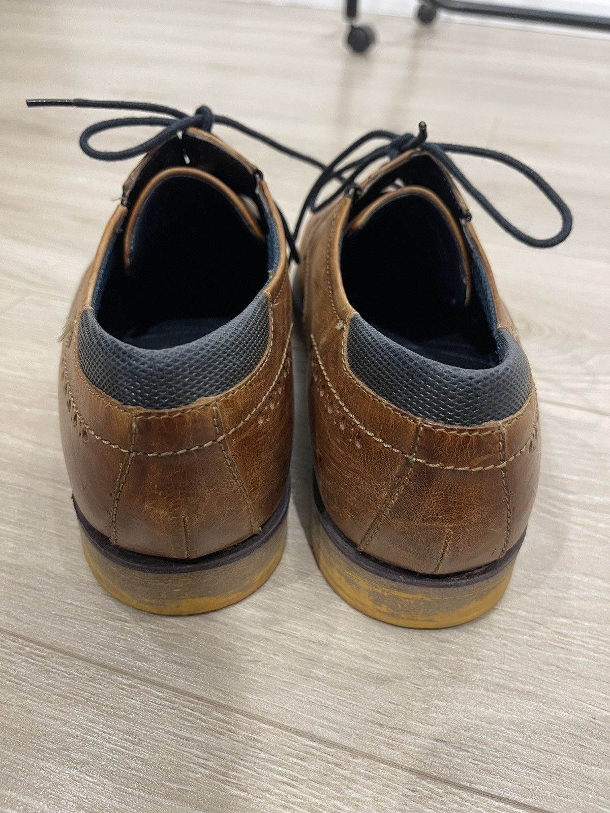 Bugatti Bugatti shoes mens leather brown rare 44 euro 10 usa Size US 10 / EU 43 - 4 Thumbnail