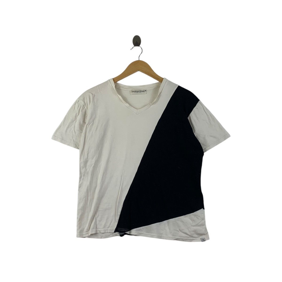Vanquish VANQUISH TOKYO SHIBUYA Store Collection Patchwork Tee Shirt Size M / US 6-8 / IT 42-44 - 1 Thumbnail