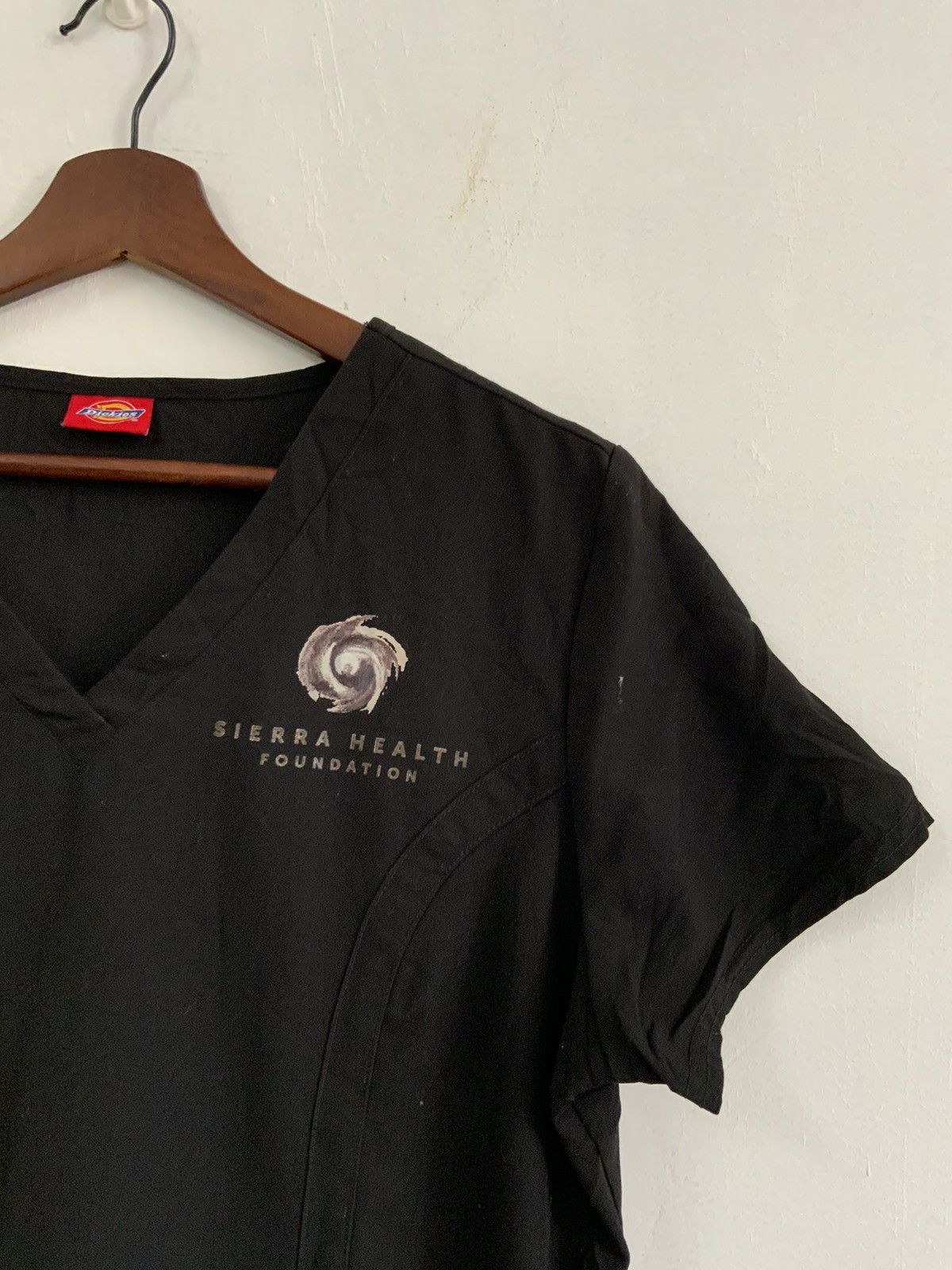 Dickies DICKIES X Sierra Health Foundation Tee Size US S / EU 44-46 / 1 - 5 Thumbnail