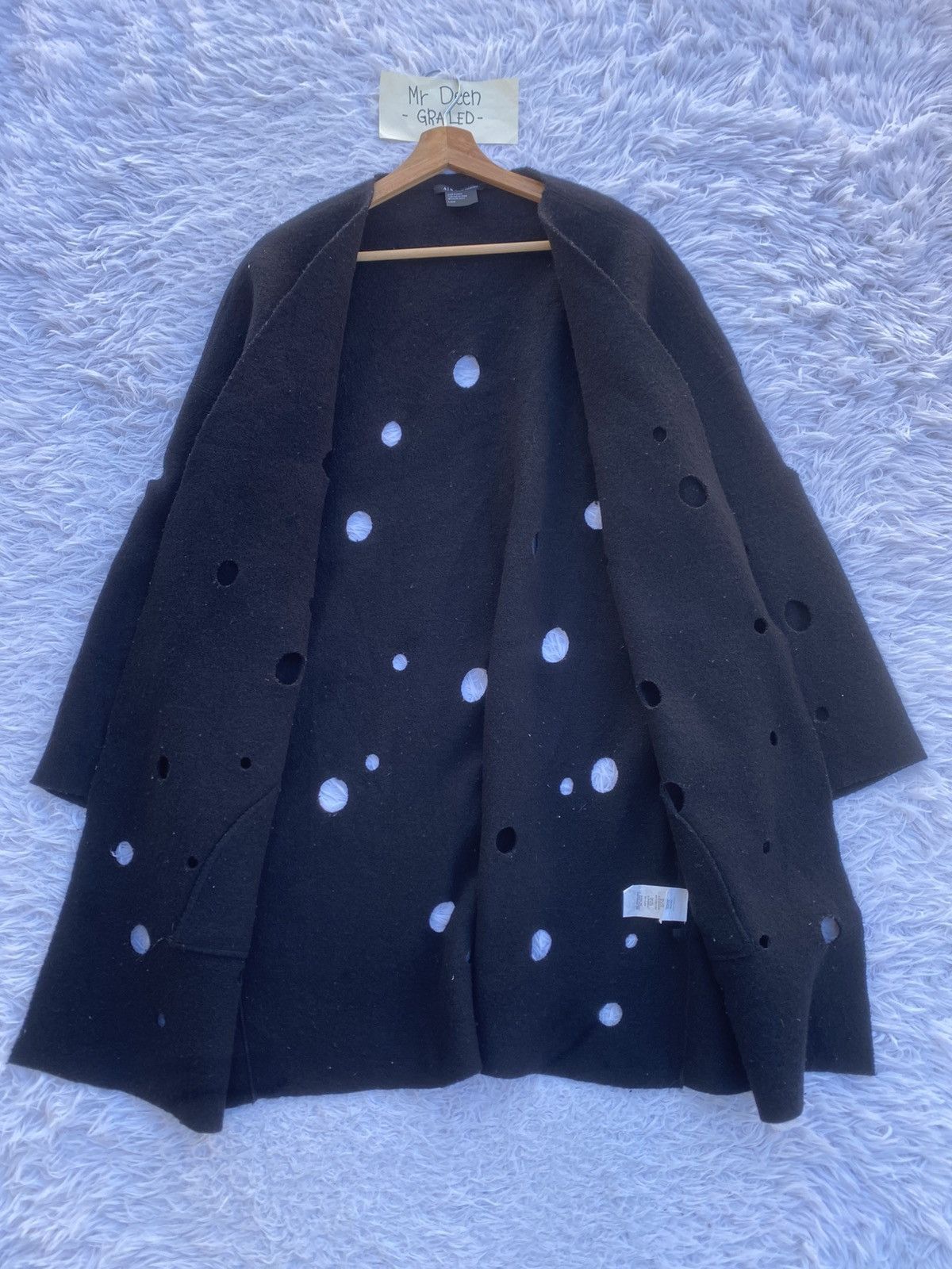 Armani Exchange Rare Armani Exchange Winter Wool Distressed Hole Jacket Size US L / EU 52-54 / 3 - 1 Thumbnail