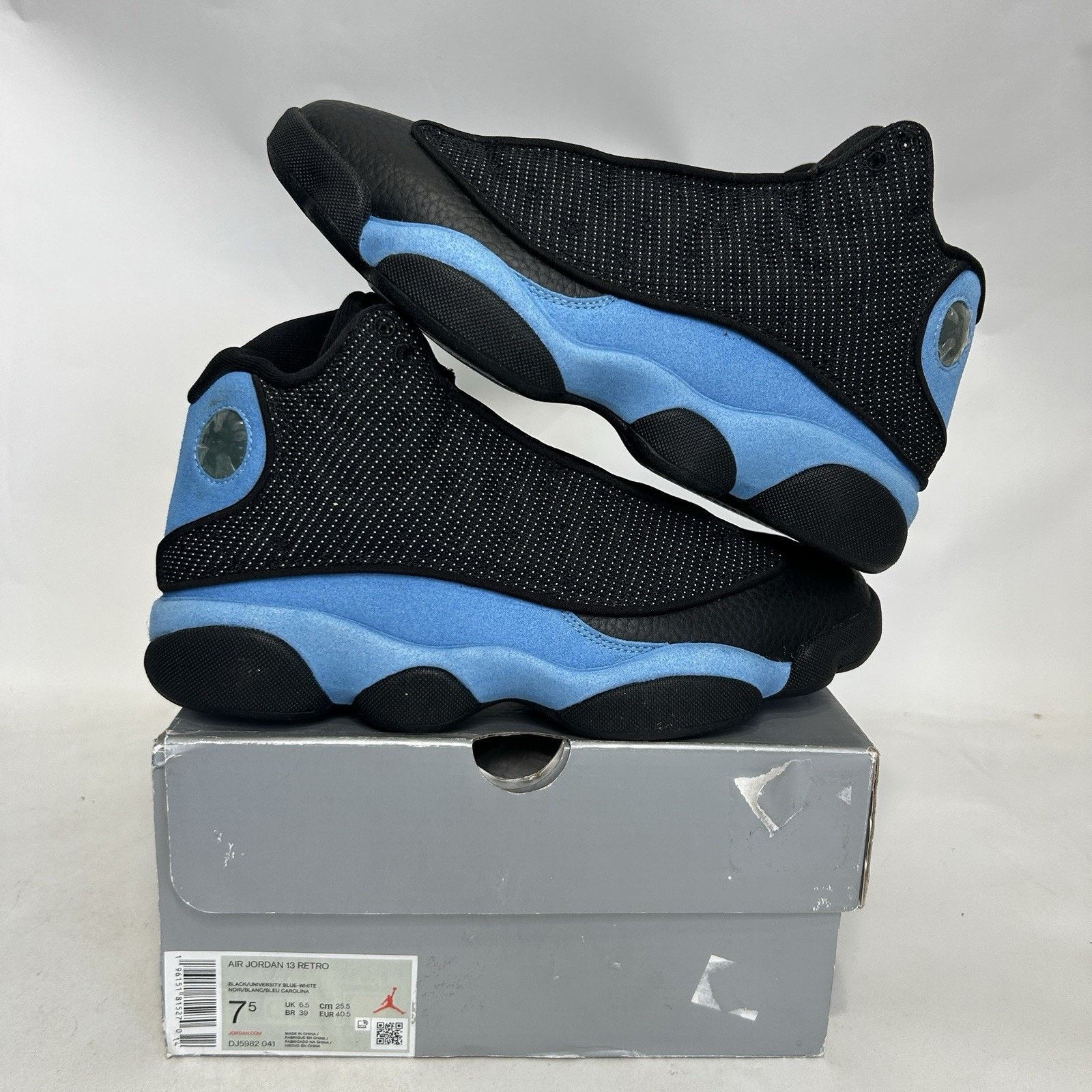 Jordan Brand Nike Air Jordan 13 Retro OG “Black University Blue” Size US 7.5 / EU 40-41 - 1 Thumbnail