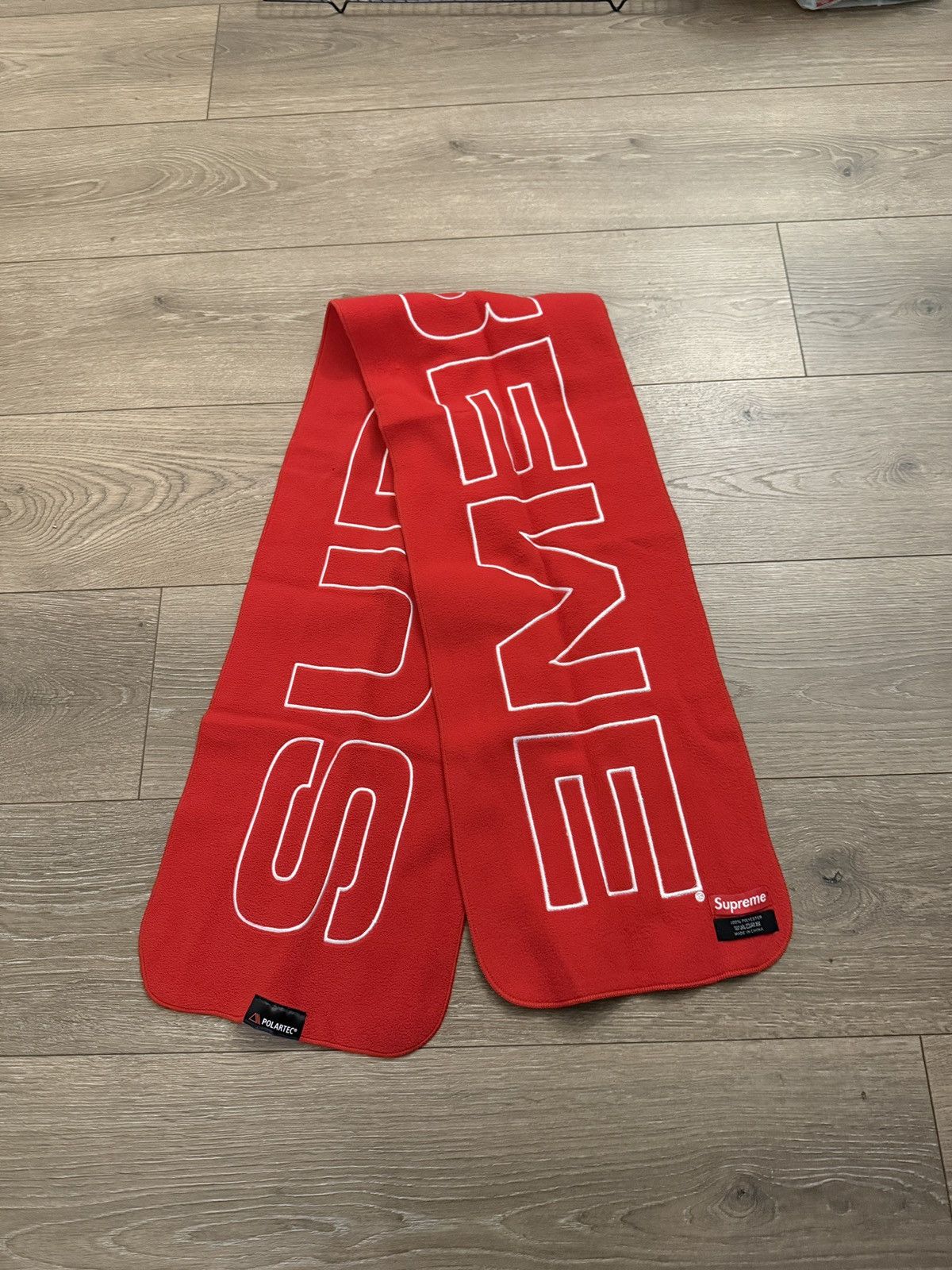 Supreme Supreme Polartec Red Scarf Size ONE SIZE - 1 Thumbnail