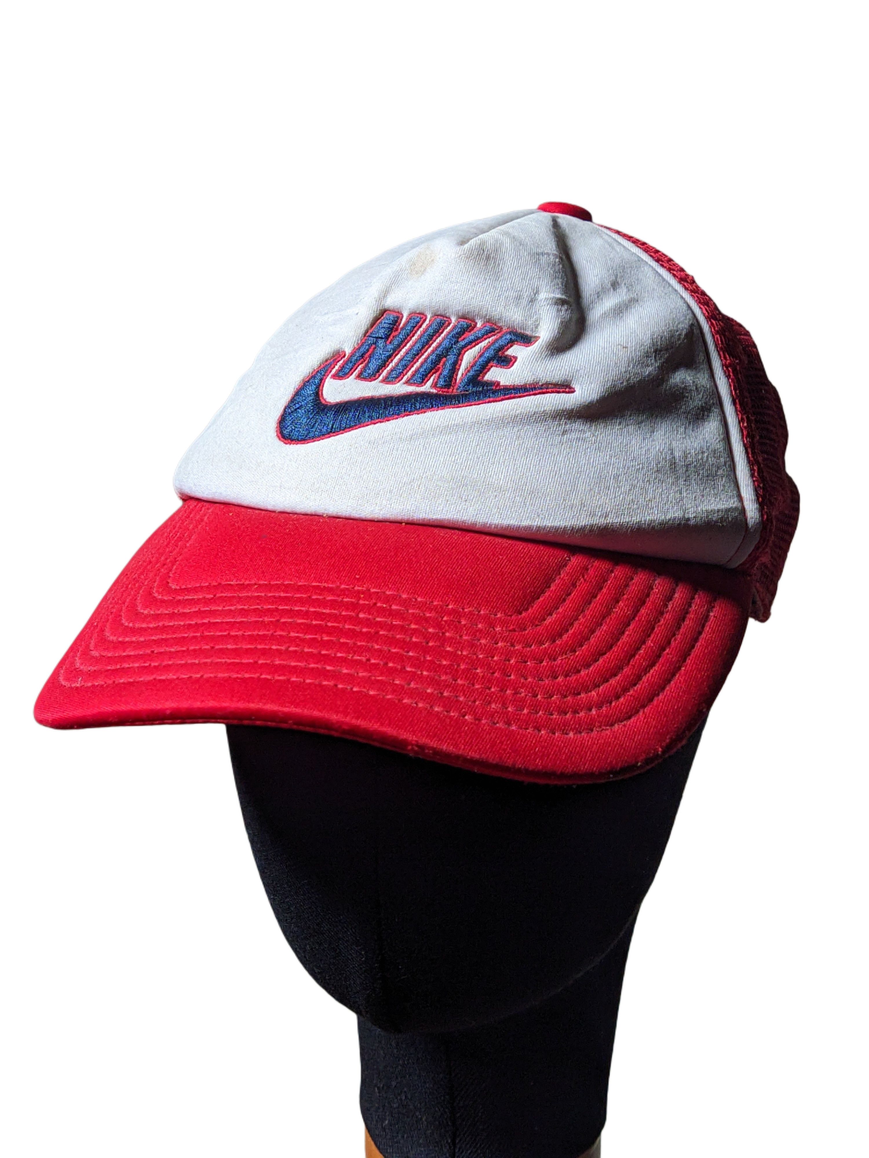 Nike Vintage Y2k Nike Snapback Tracker Cap Embroidery Logo Size ONE SIZE - 2 Thumbnail