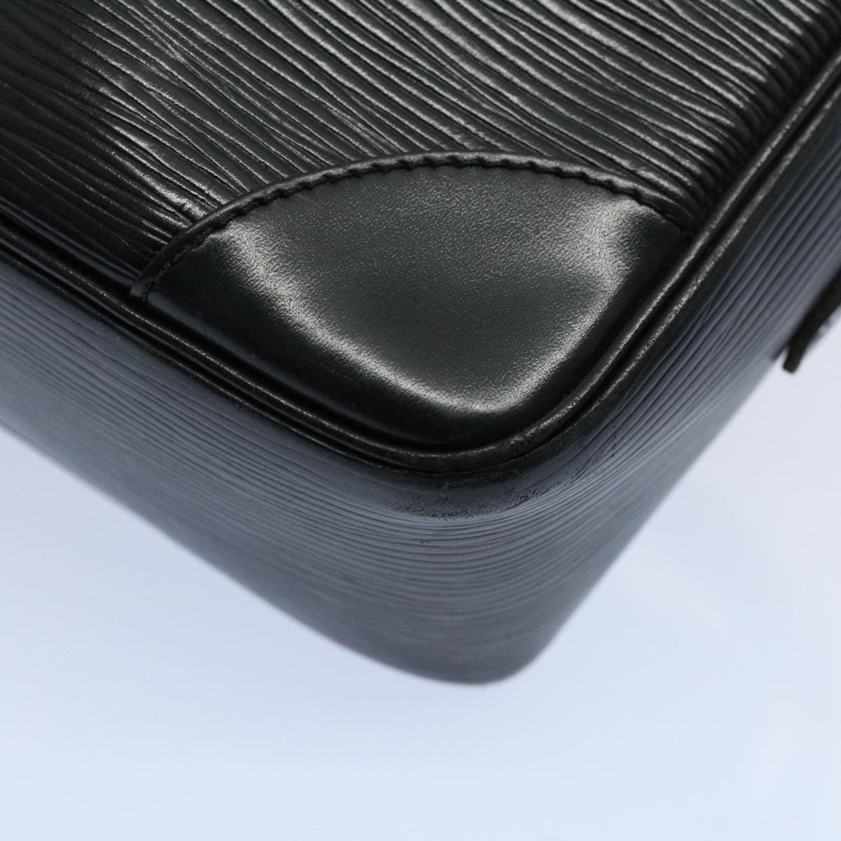 Louis Vuitton LOUIS VUITTON Epi Trocadero 27 Shoulder Bag Black M52312 Size ONE SIZE - 14 Thumbnail